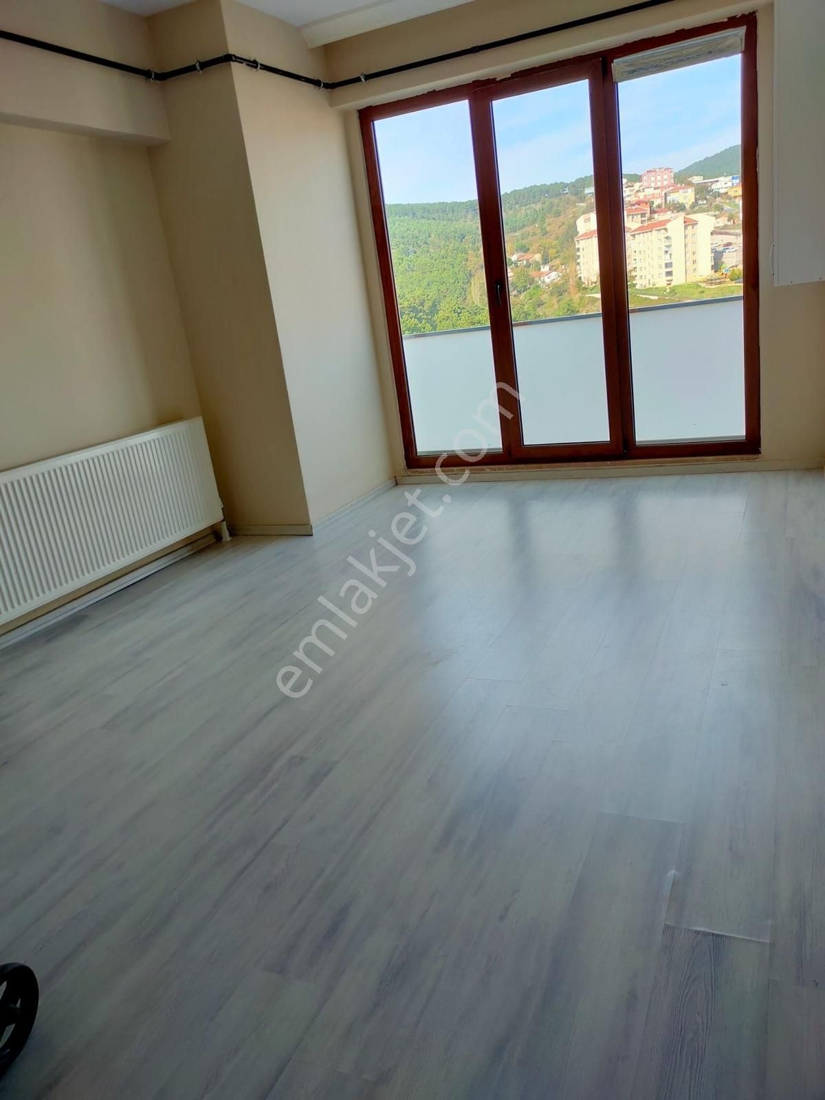 Velibaba Mah Site İçerisinde Lüx Arakat Ferah 1+1 Daire - Görsel 15