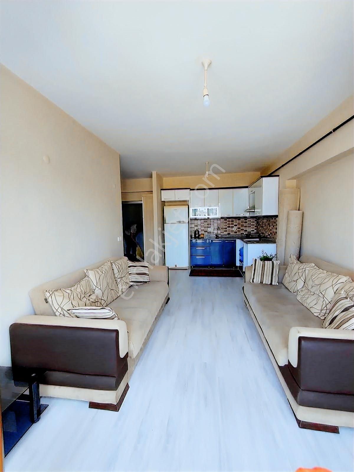 Velibaba Mah Site İçerisinde Lüx Arakat Ferah 1+1 Daire