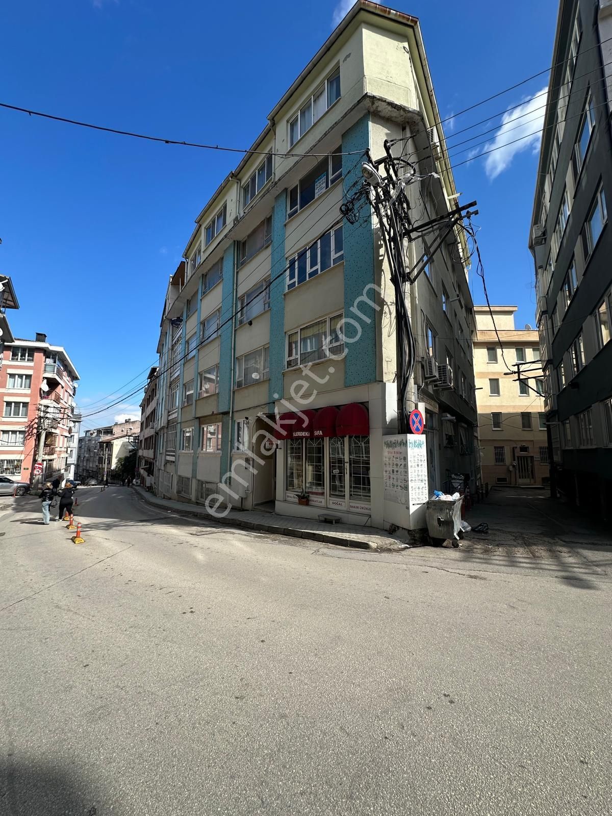 Heykel İbrahimpaşa'da Boyalı Masrafsız 3+1 Kiralık Daire - Görsel 33