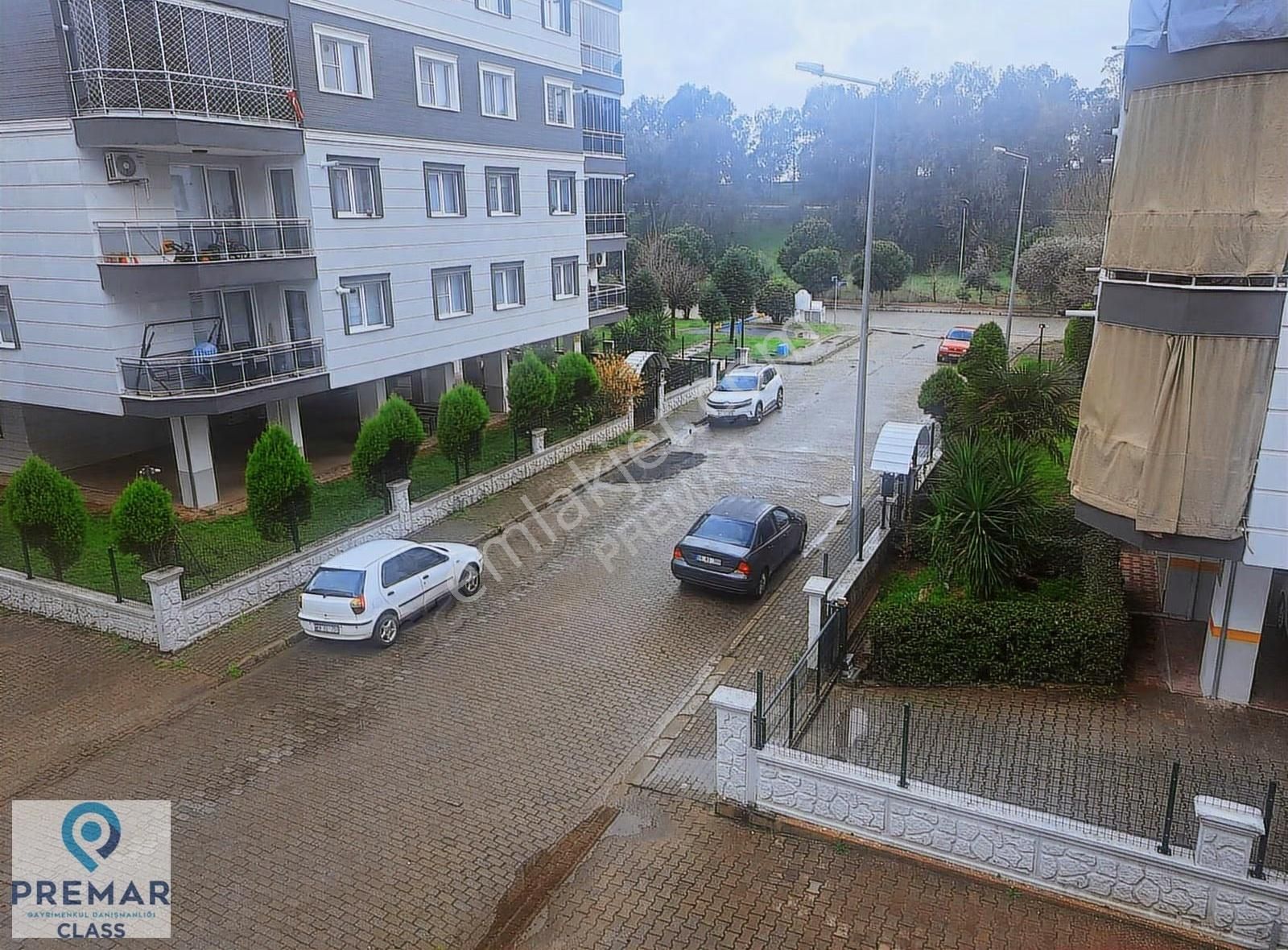 Aydın Zeybek'te Kiralık Geniş 3+1 Daire (memurkent Sitesi)