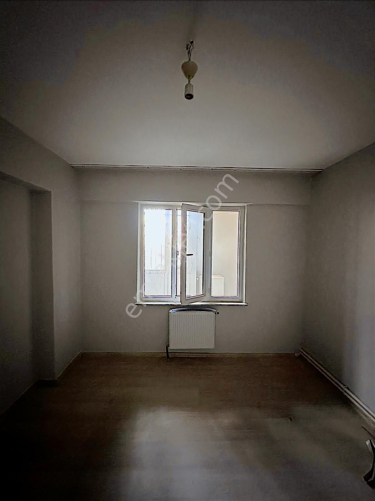 Balkan Gündüz'den Seylap Caddesinde Kiralık 3+1 Daire - Görsel 3