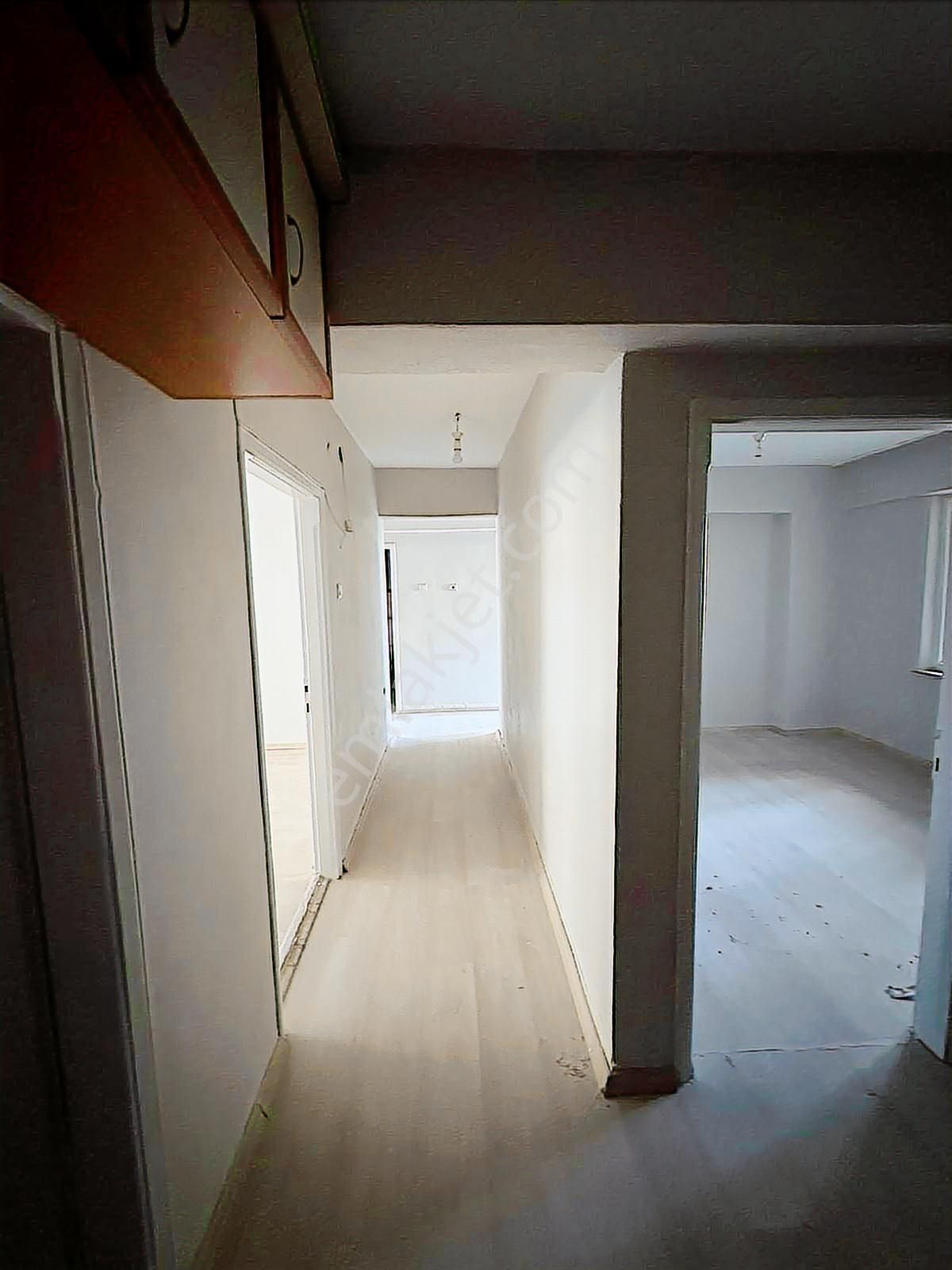 Balkan Gündüz'den Seylap Caddesinde Kiralık 3+1 Daire - Görsel 4