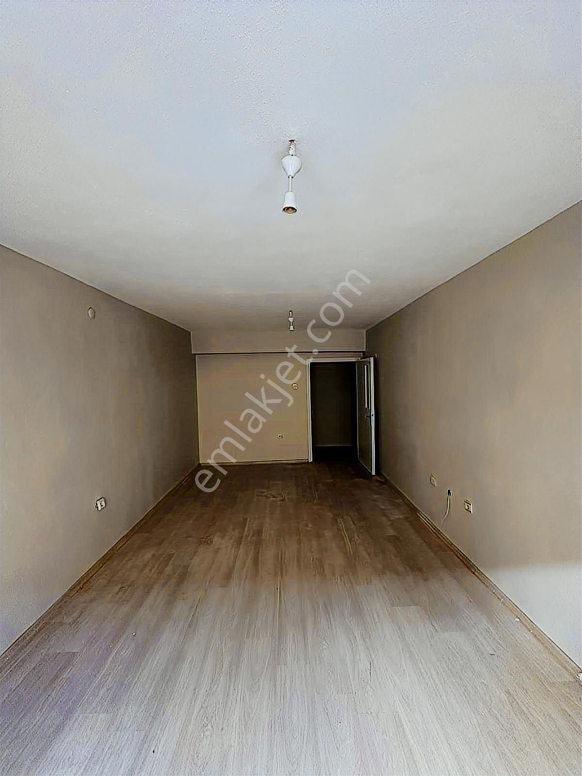 Balkan Gündüz'den Seylap Caddesinde Kiralık 3+1 Daire - Görsel 2