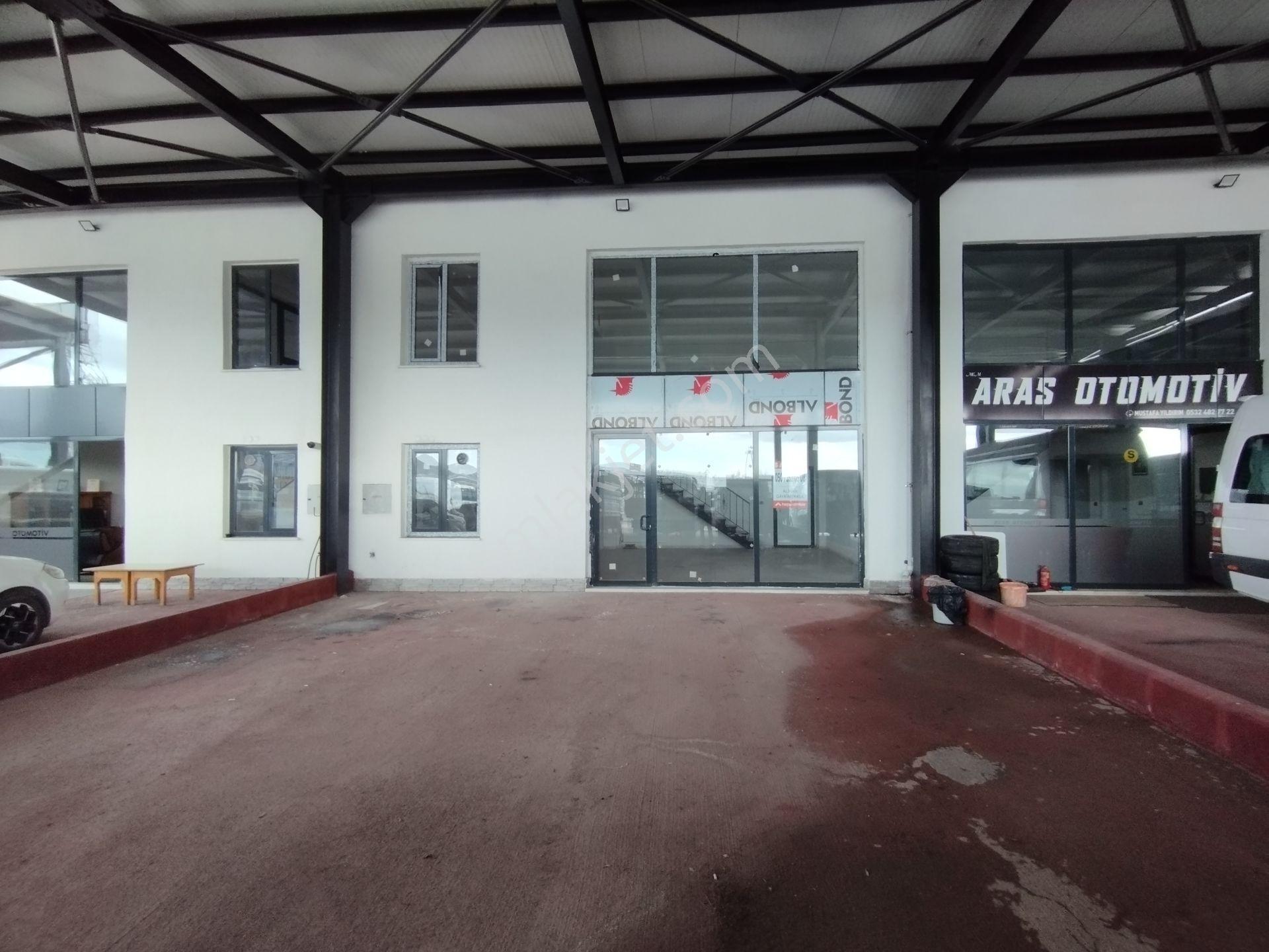 Alihan G.m. De Karşıyaka Mah.de Galericiler Sitesi Yapılı Kiralık Dükkan - Görsel 2