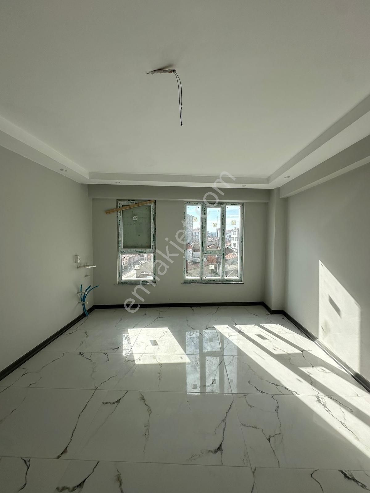 Balkan Gündüzden Esentepe Mahallesinde Satılık 1+1 Daire - Görsel 7