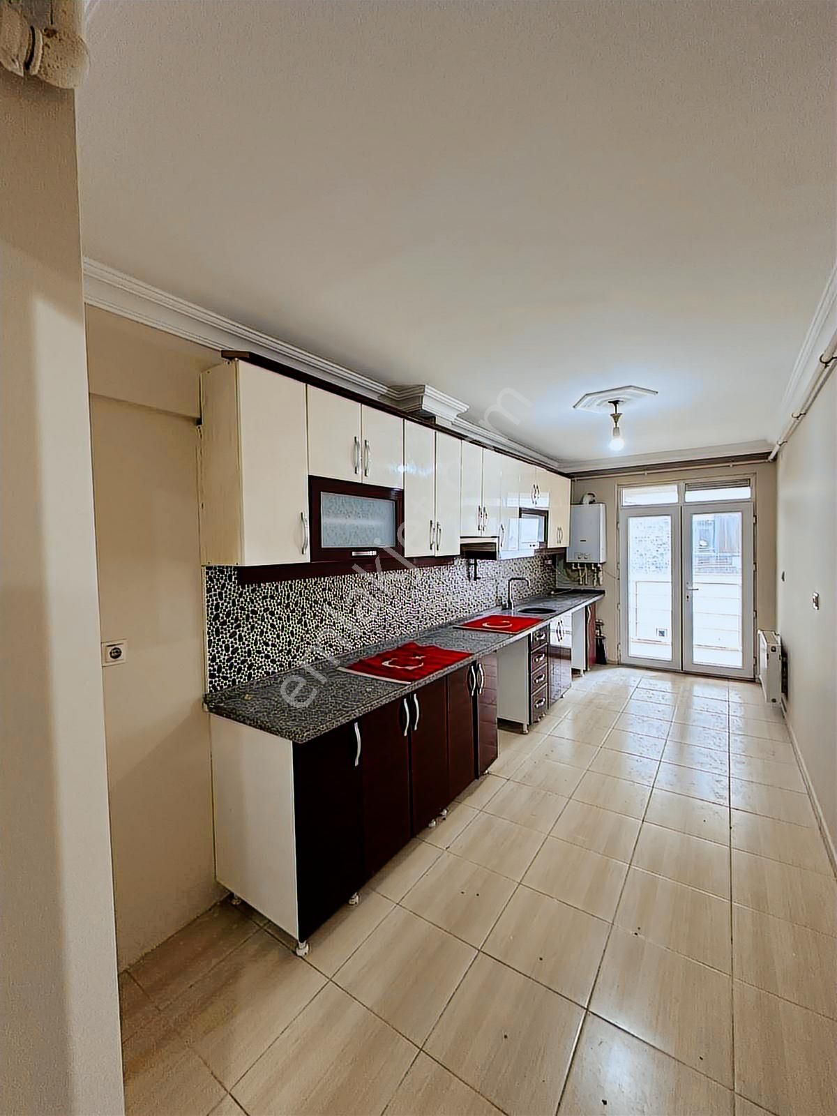 Kumlubel Mahallesinde 2+1 Kiralık Daire