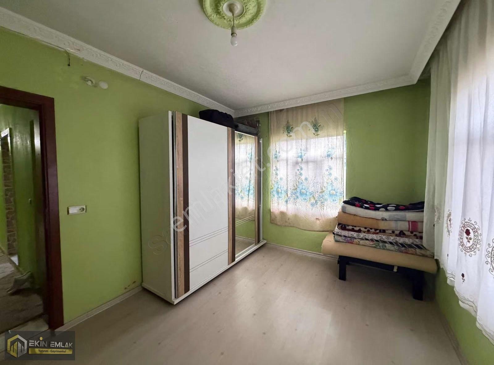 Karatay Saraçoğlu Mah. 3 Katlı Doğalgazlı Müstakil Ev - Görsel 24