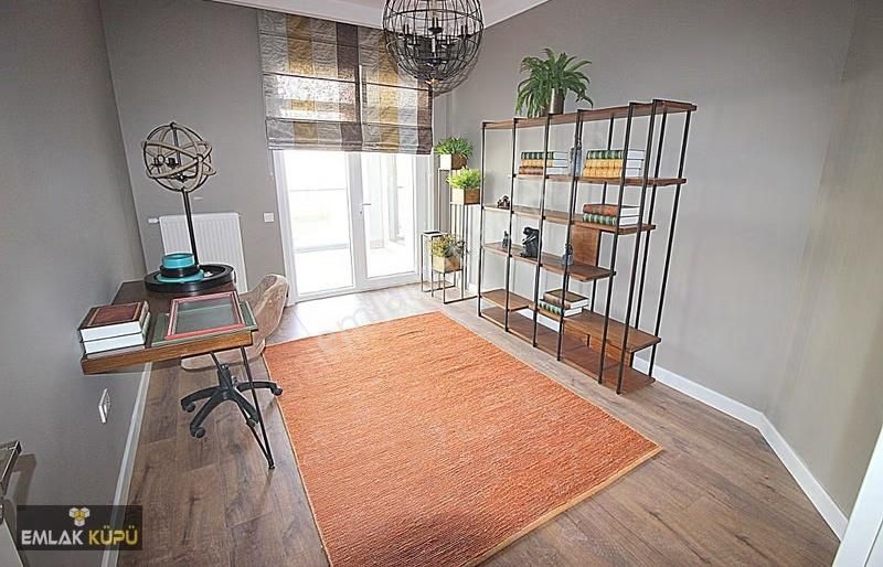 Bağlıca Mah'de Satılık 4+1 Geniş 2 Bloklu Sitede Ara Kat Daire - Görsel 18