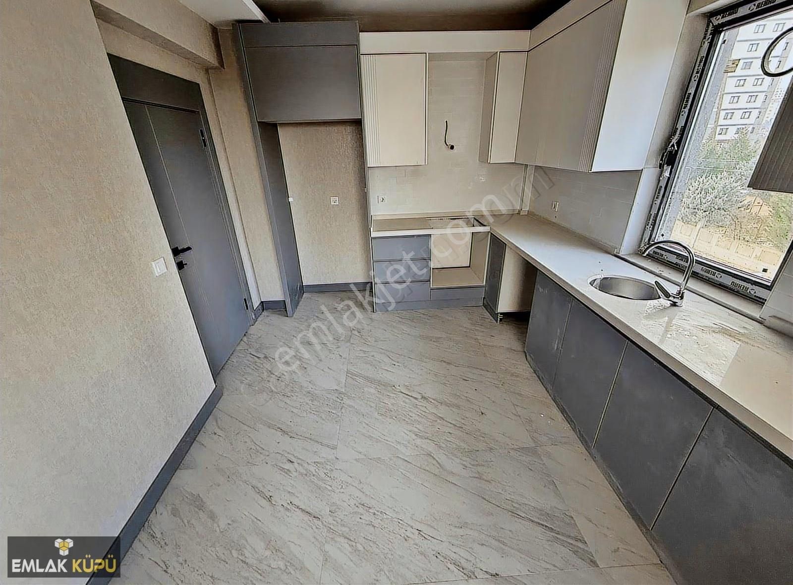 Bağlıca Mah'de Satılık 3+1 Yerden Isıtmalı Full Yapılı Daire