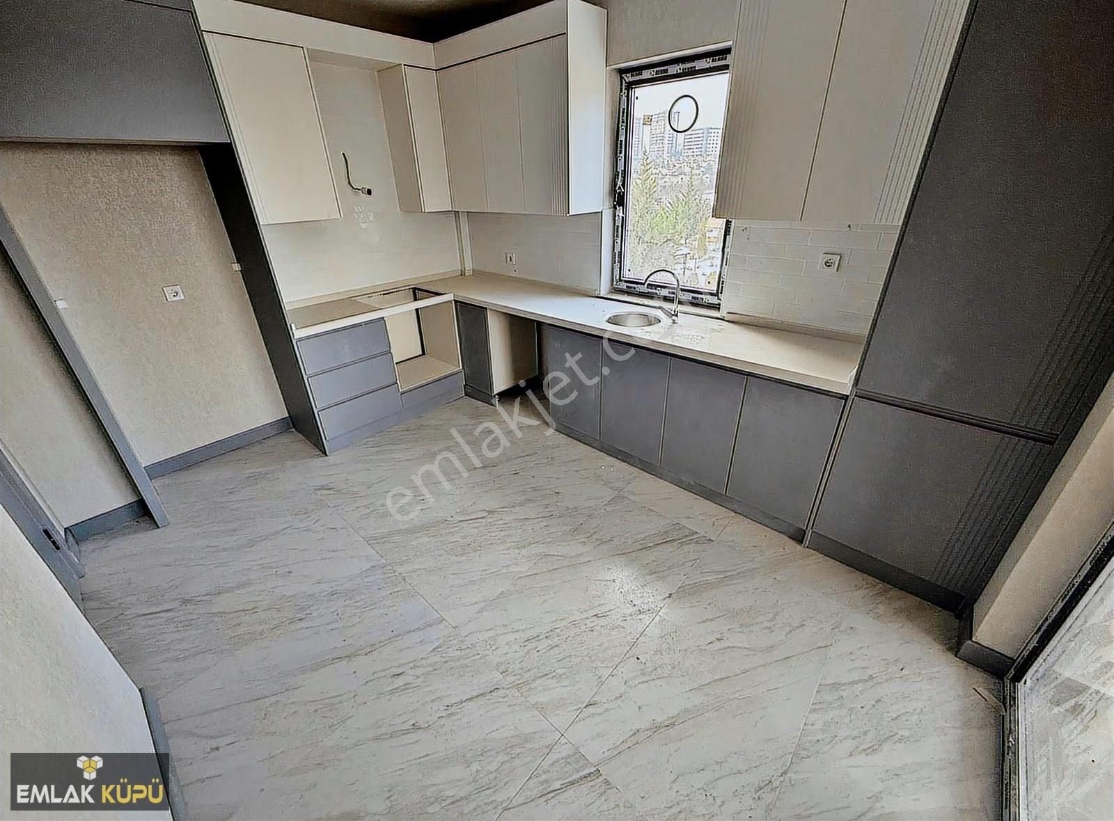 Bağlıca Mah'de Satılık 3+1 Yerden Isıtmalı Full Yapılı Daire - Görsel 17