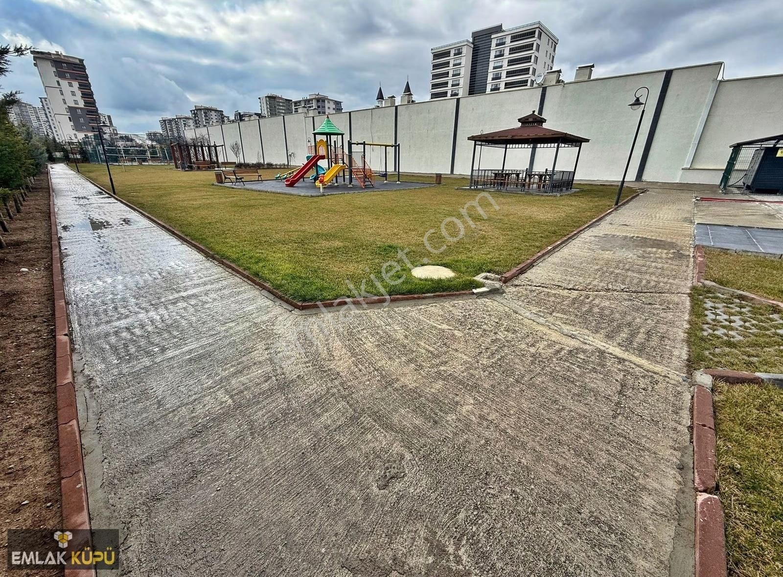 Leda Life Sitesi'nde Satılk 4+1 Şehir Manzralı Lüks Yapıda Daire - Görsel 4