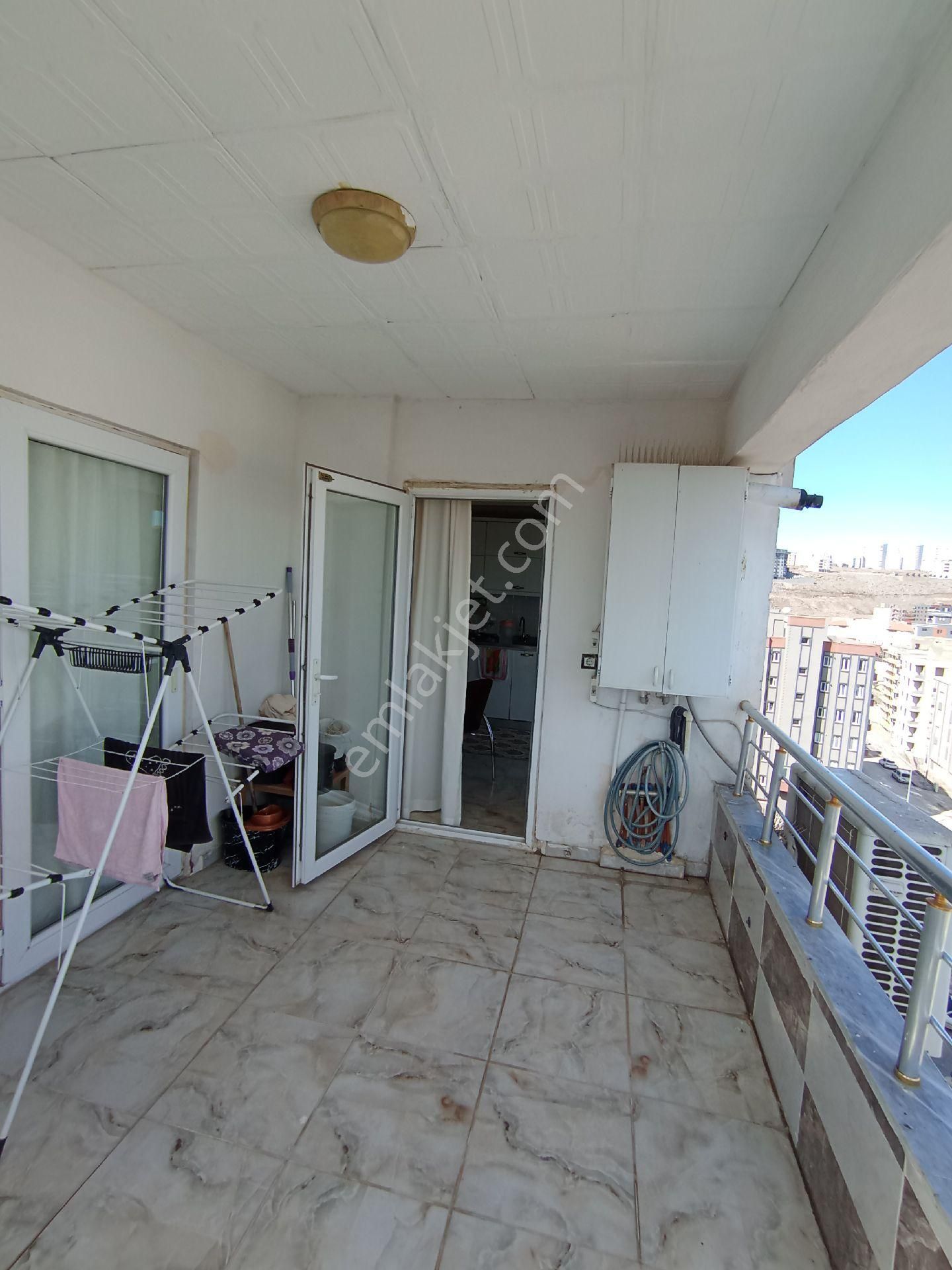 Batikent 3+1 170 Metre Kare Ebebeyin Banyolu Giyinme Odalı - Görsel 17