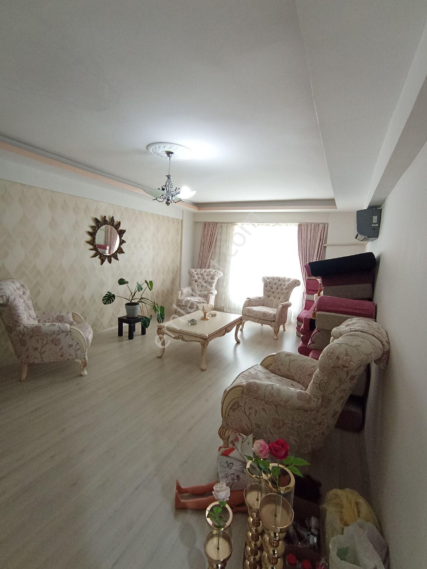 Batikent 3+1 170 Metre Kare Ebebeyin Banyolu Giyinme Odalı - Görsel 15
