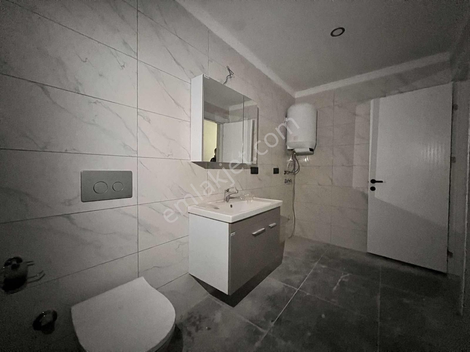 Marmaris Tepe Mahallesi'nde Satılık Asansörlü Sıfır 2+1 Daire - Görsel 4