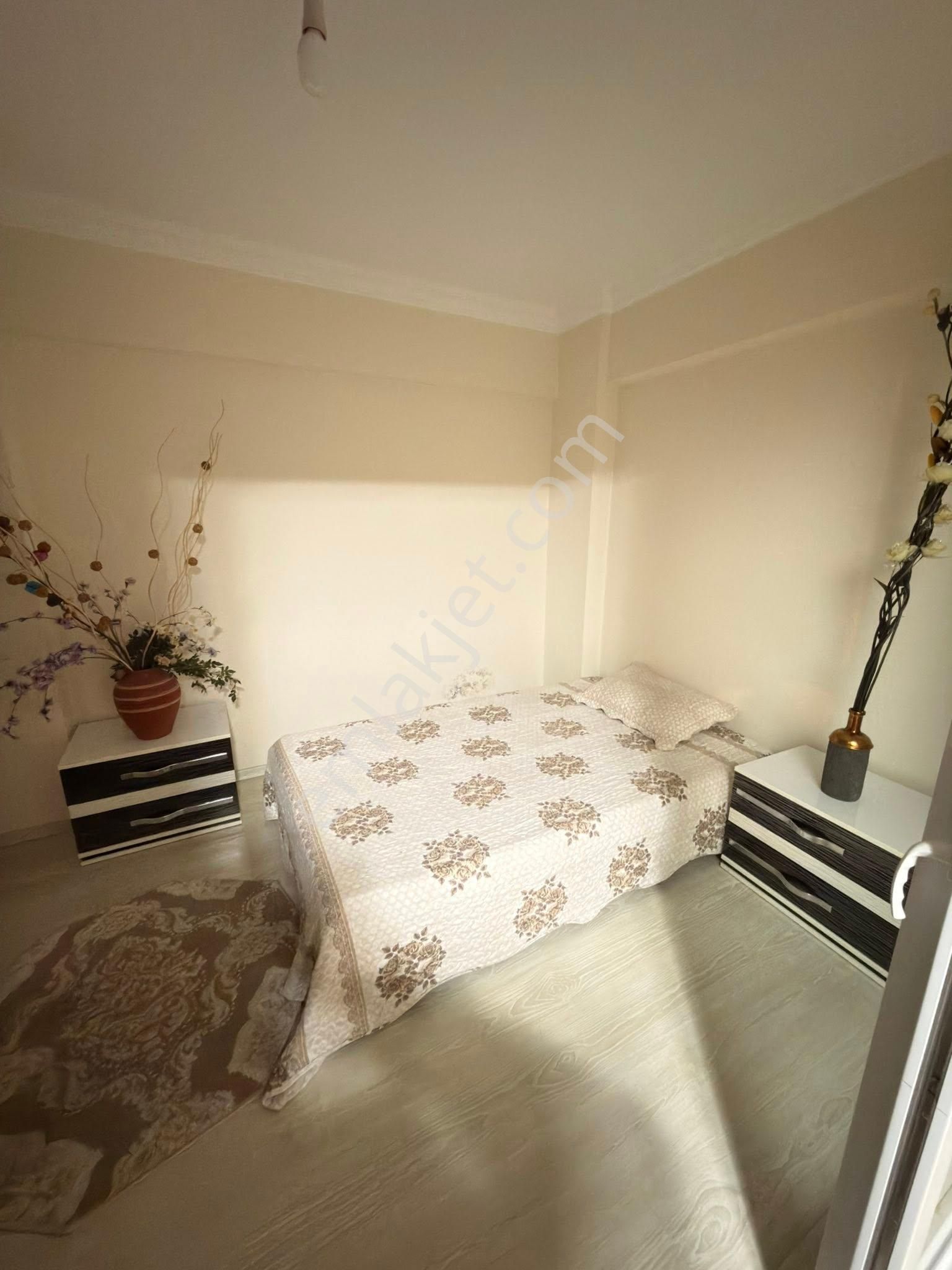 Aydın / Nazilli / Sümer Mahallesi – Satılık 2+1 Daire 3 Katlı Binanın 2. Katı – Balkonlu - Görsel 8