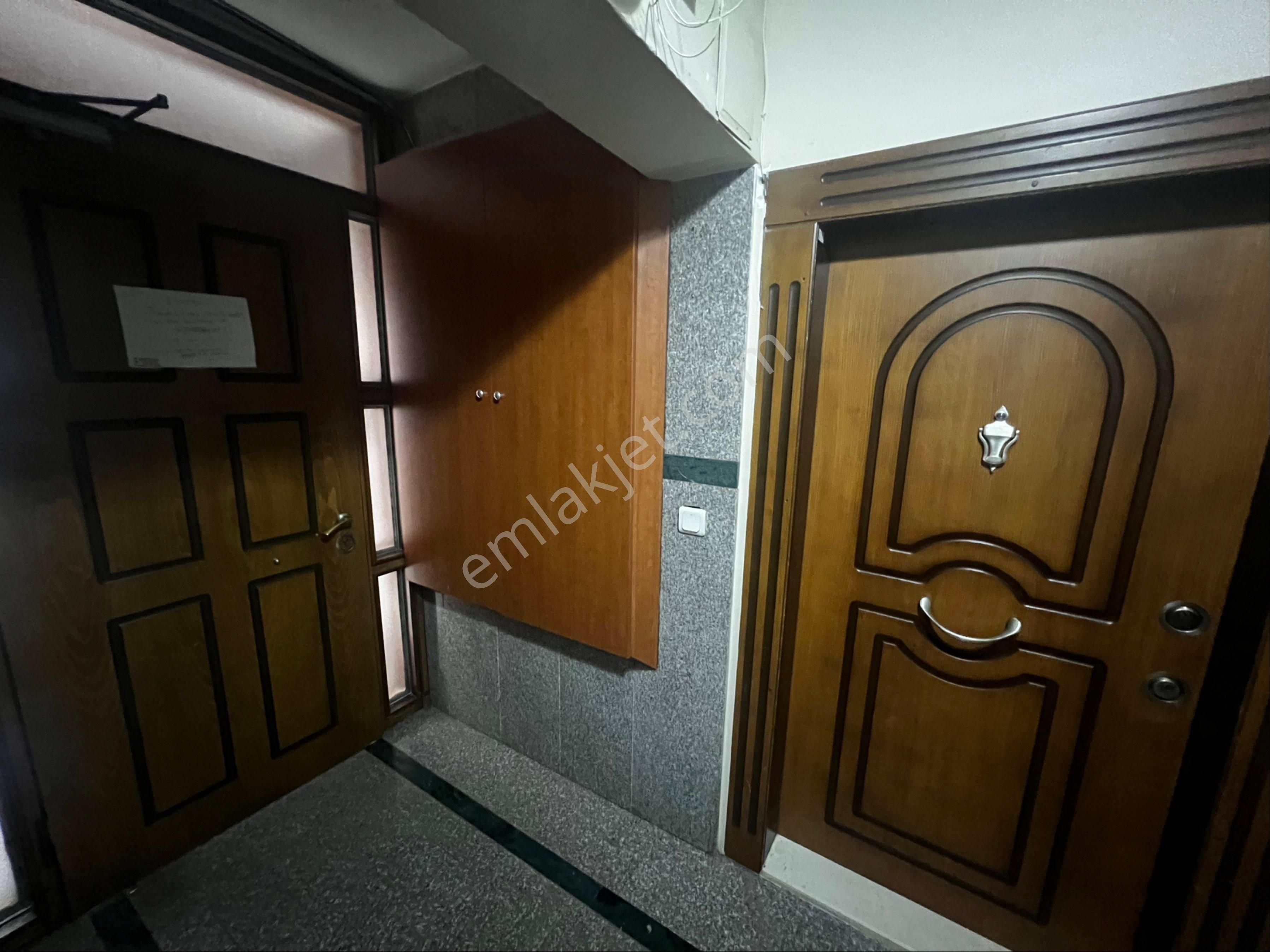 Naz Emlaktan Murat Reis Mahallesinde Asansörlü Otoparklı Genç Binada 2+1 Satılık Daire - Görsel 16