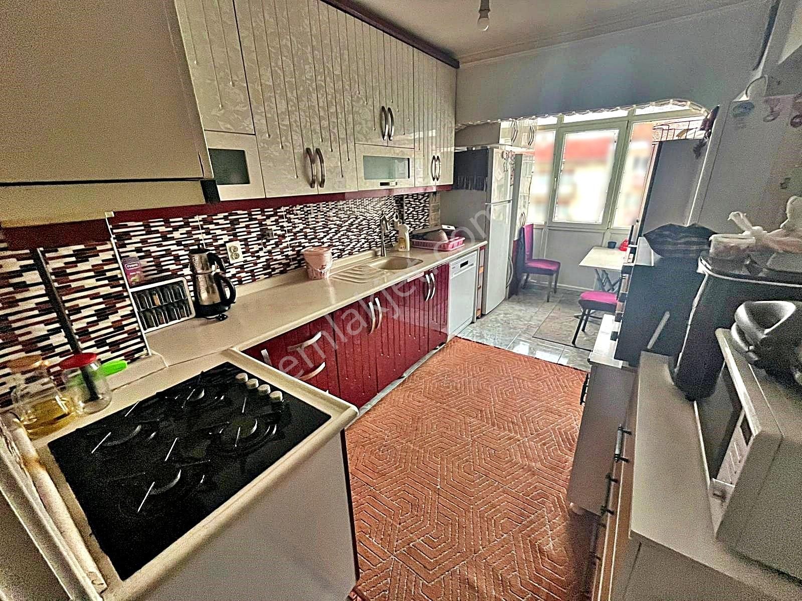 Sym'den Atatürk Mh Katta Merkeze Konumunda Geniş Yapılı 3+1daire - Görsel 13