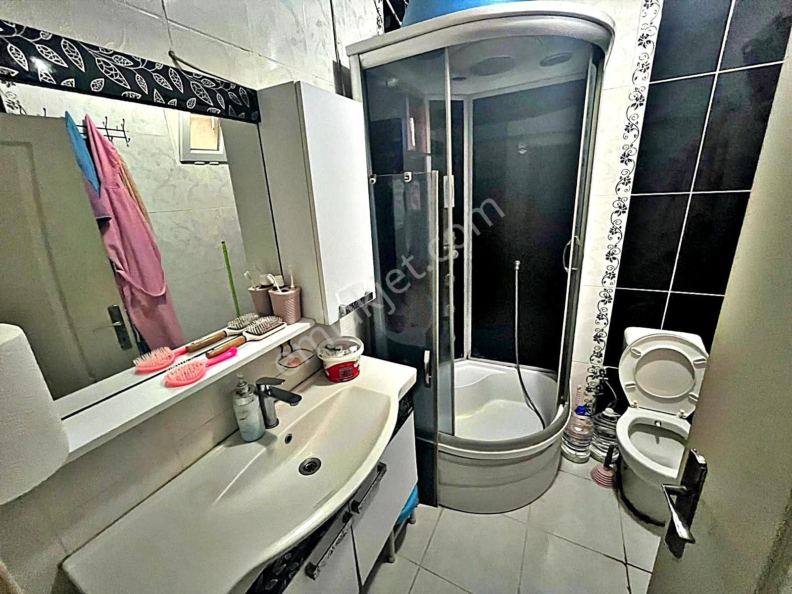 Sym'den Atatürk Mh Katta Merkeze Konumunda Geniş Yapılı 3+1daire - Görsel 11