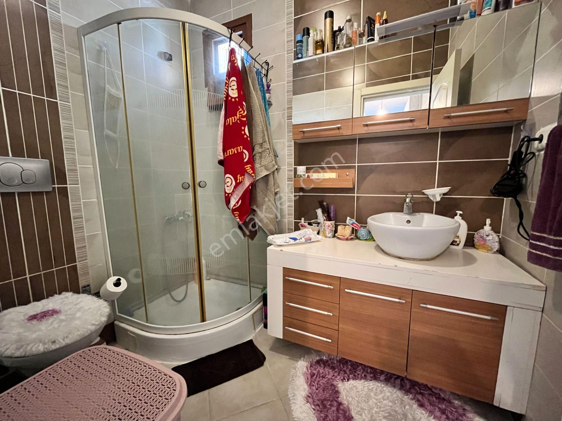 Muğla/milas/güllük'te Site İçerisinde 2+1 Mobilyalı Ve Bahçeli Kiralık Daire - Görsel 13