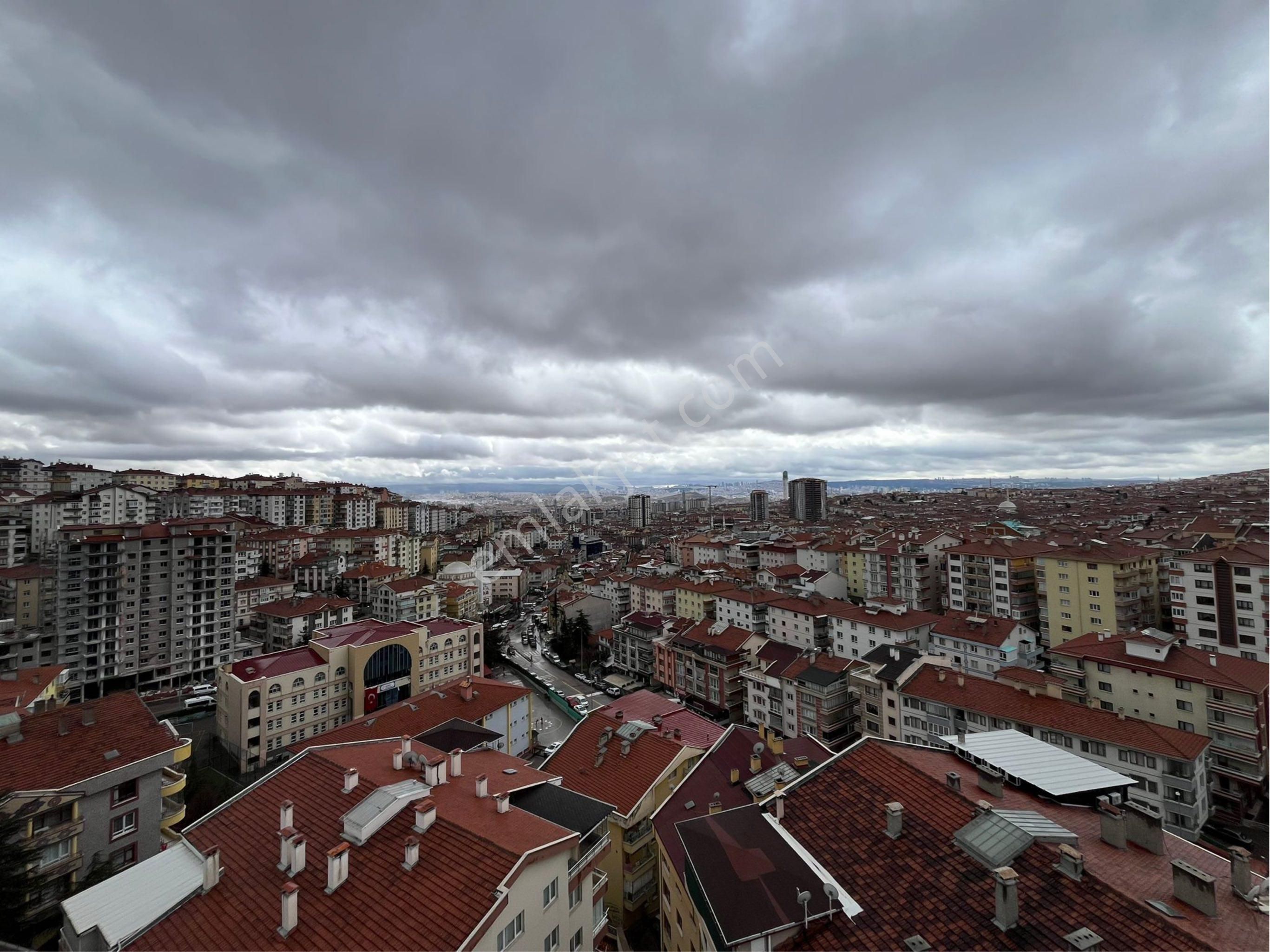 23 Nisan Okul Yanı Katta Asansörlü E.banyolu Ankara Manzaralı3+1 - Görsel 22