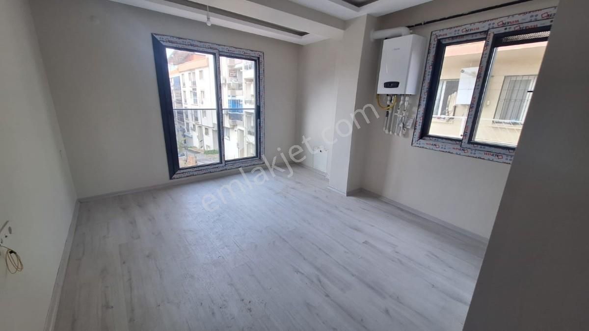 İnkılap Mah. Asansörlü, Sıfır Binada 1+1 Kiralık Daire - Görsel 3