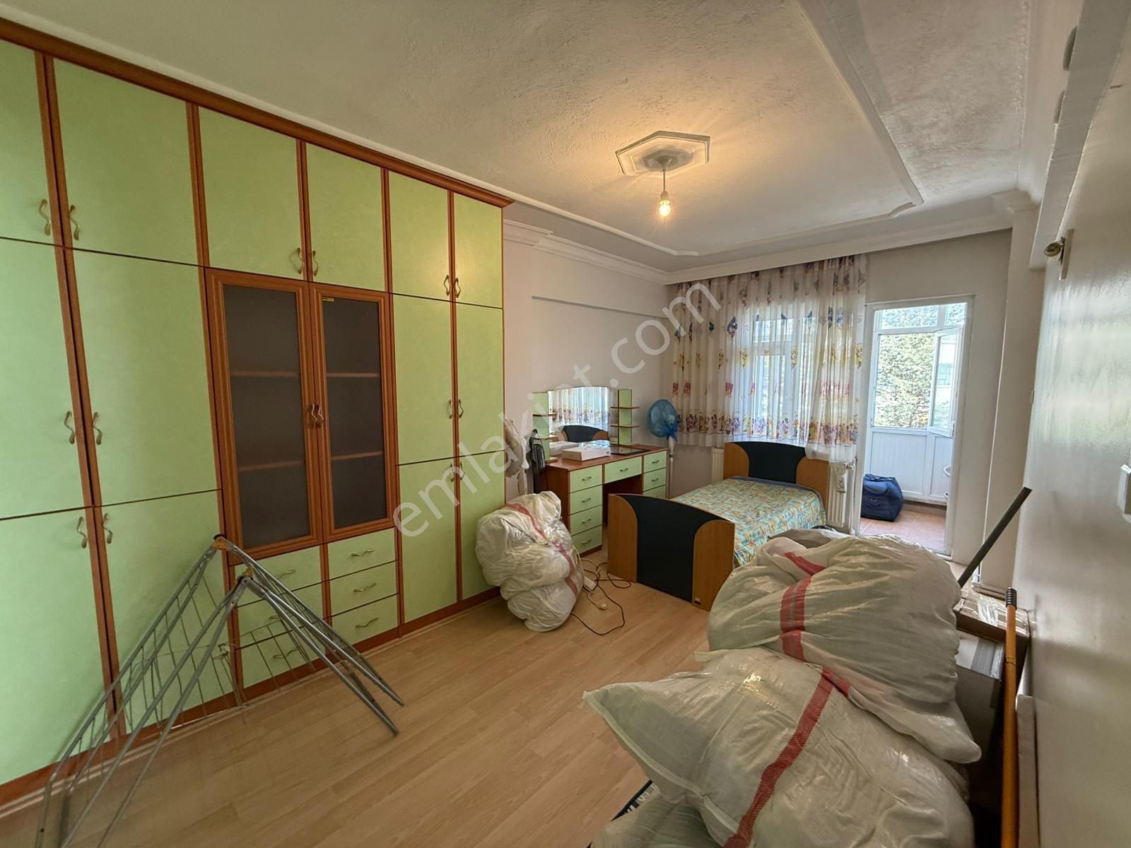 Rota’dan Satılık Yeni Mah. 8 Katlılar Beyoğlu İnş. Güney Cephe & Ara Kat Daire - Görsel 16