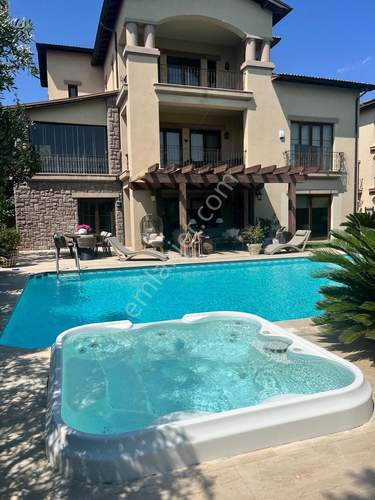 Toskana Vadisi'nde Eşsiz 8+2 Malikane - Görsel 5