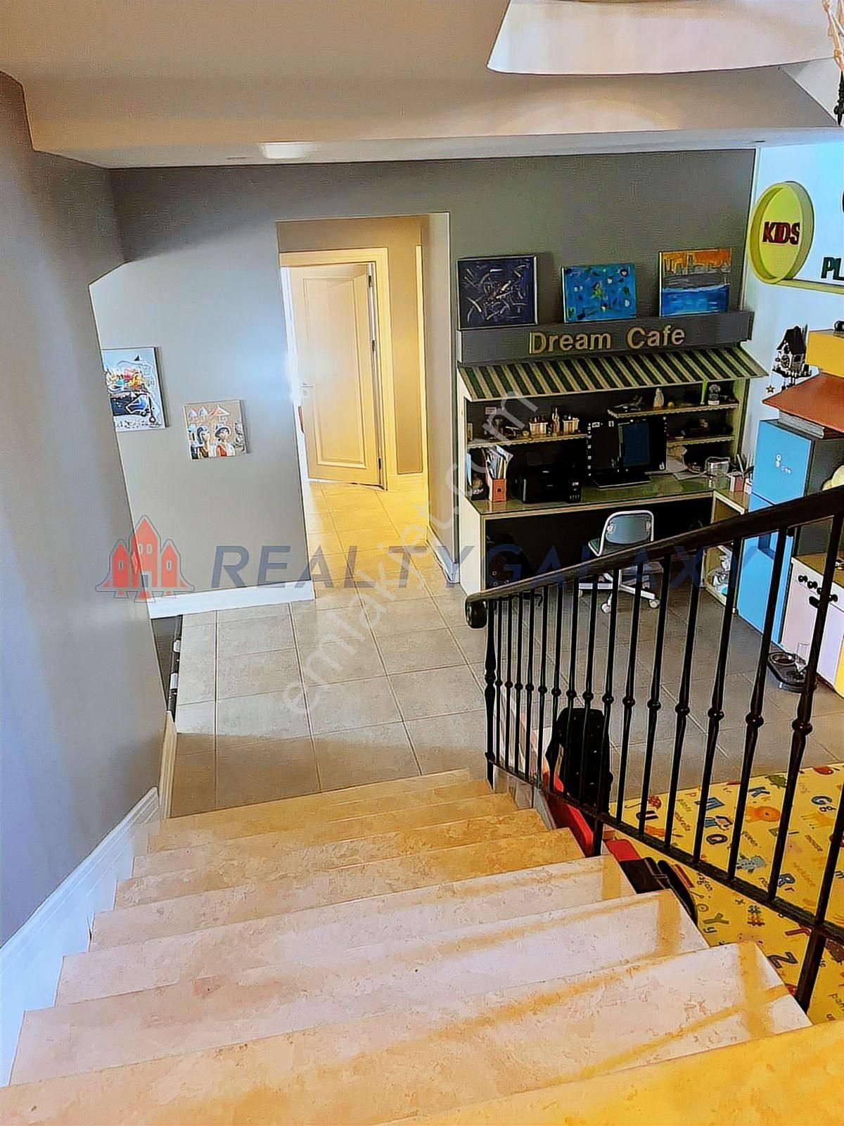 Toskana Vadisi'nde Eşsiz 8+2 Malikane - Görsel 8