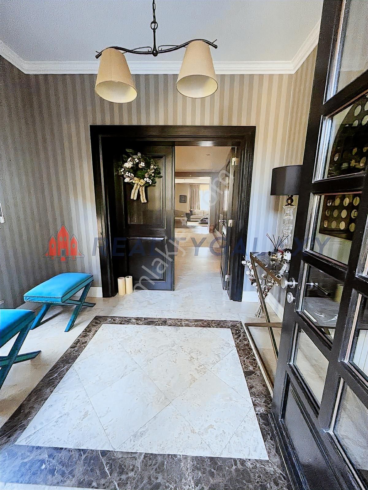 Toskana Vadisi'nde Eşsiz 8+2 Malikane - Görsel 7