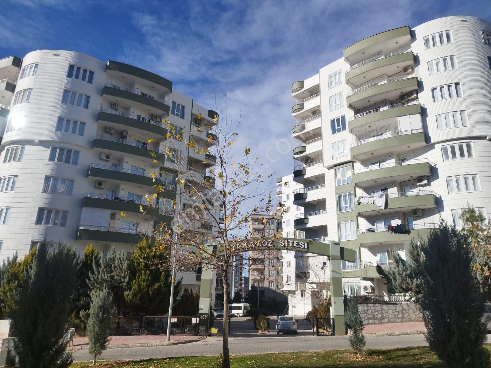 Güzelşehir Yakamoz Sitesinde Satılık Son Kat Uygun Fiyata