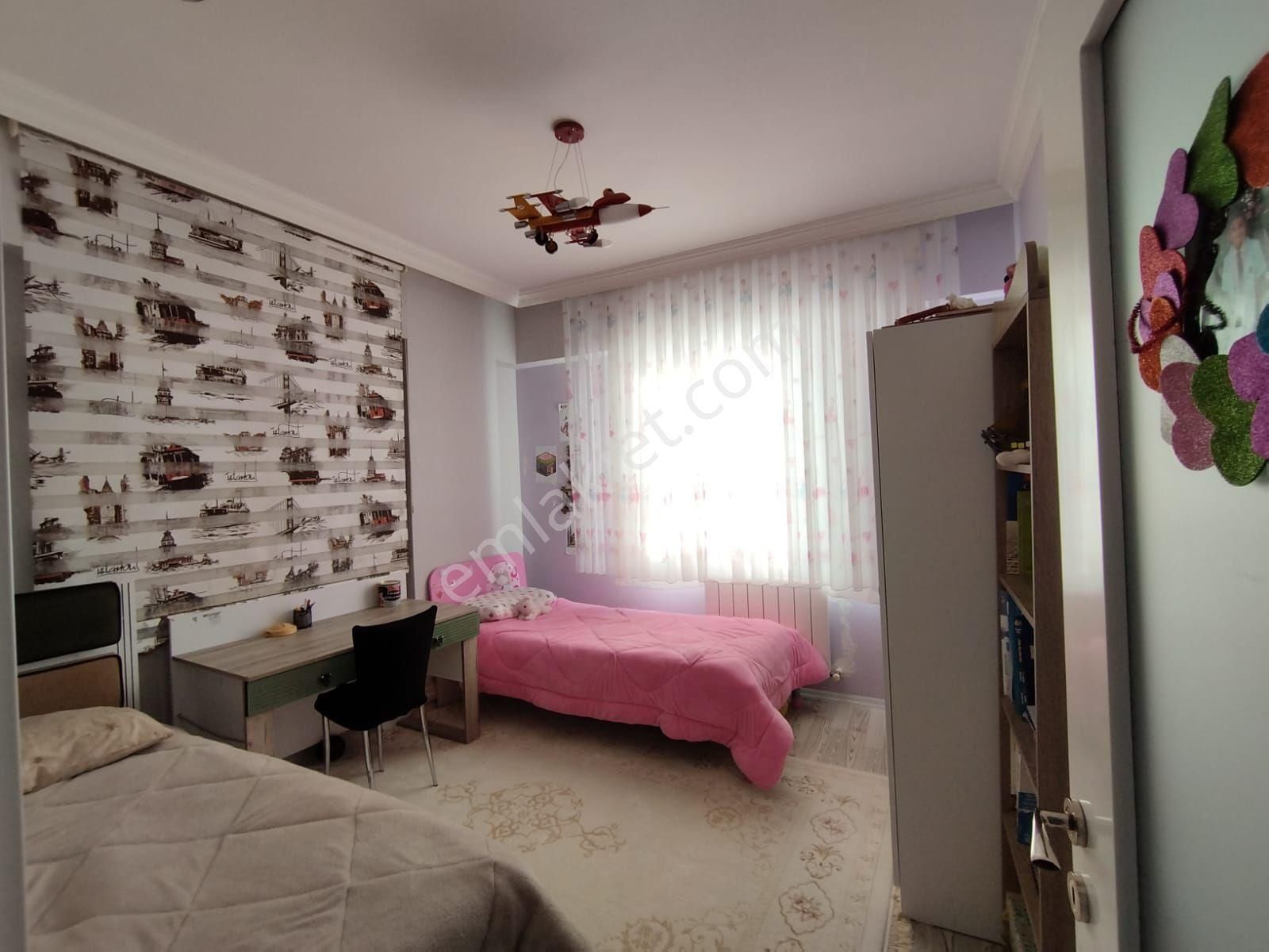 Güzelşehir Yakamoz Sitesinde Satılık Son Kat Uygun Fiyata - Görsel 25