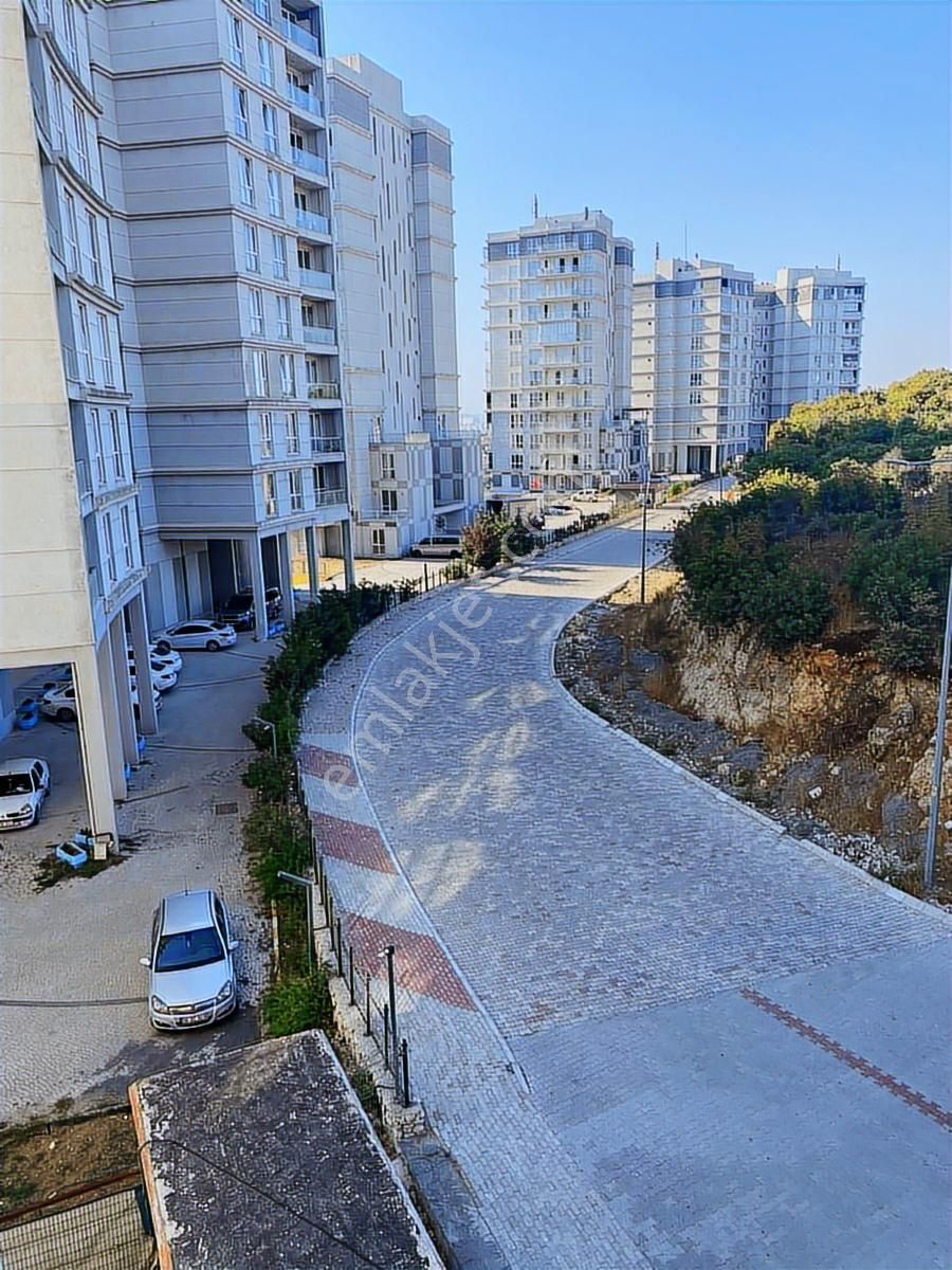 Bahçeşehir Sky Sitesinde Boş, Hemen Taşınmaya Uygun 2,5+1 Fır - Görsel 19