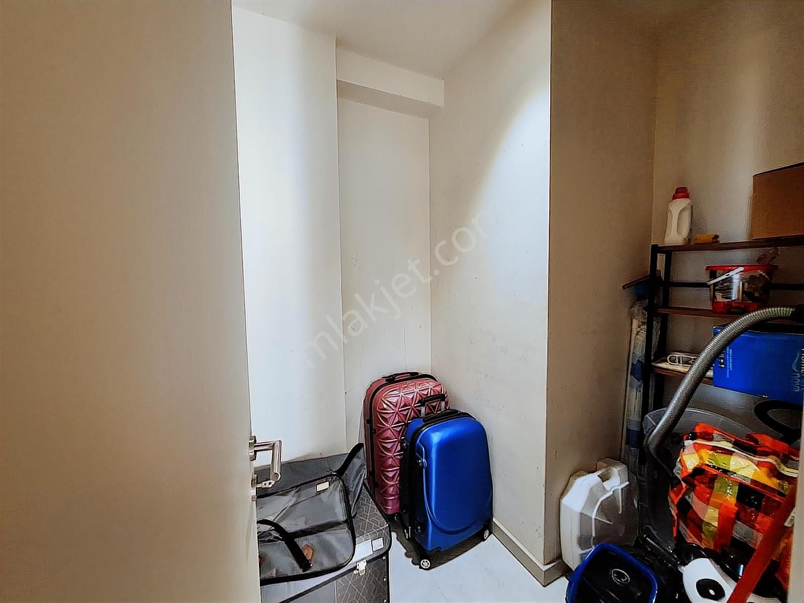 Beylikdüzü Demir Country'de Satılık Masrafsız Temiz 3+1 - Görsel 19