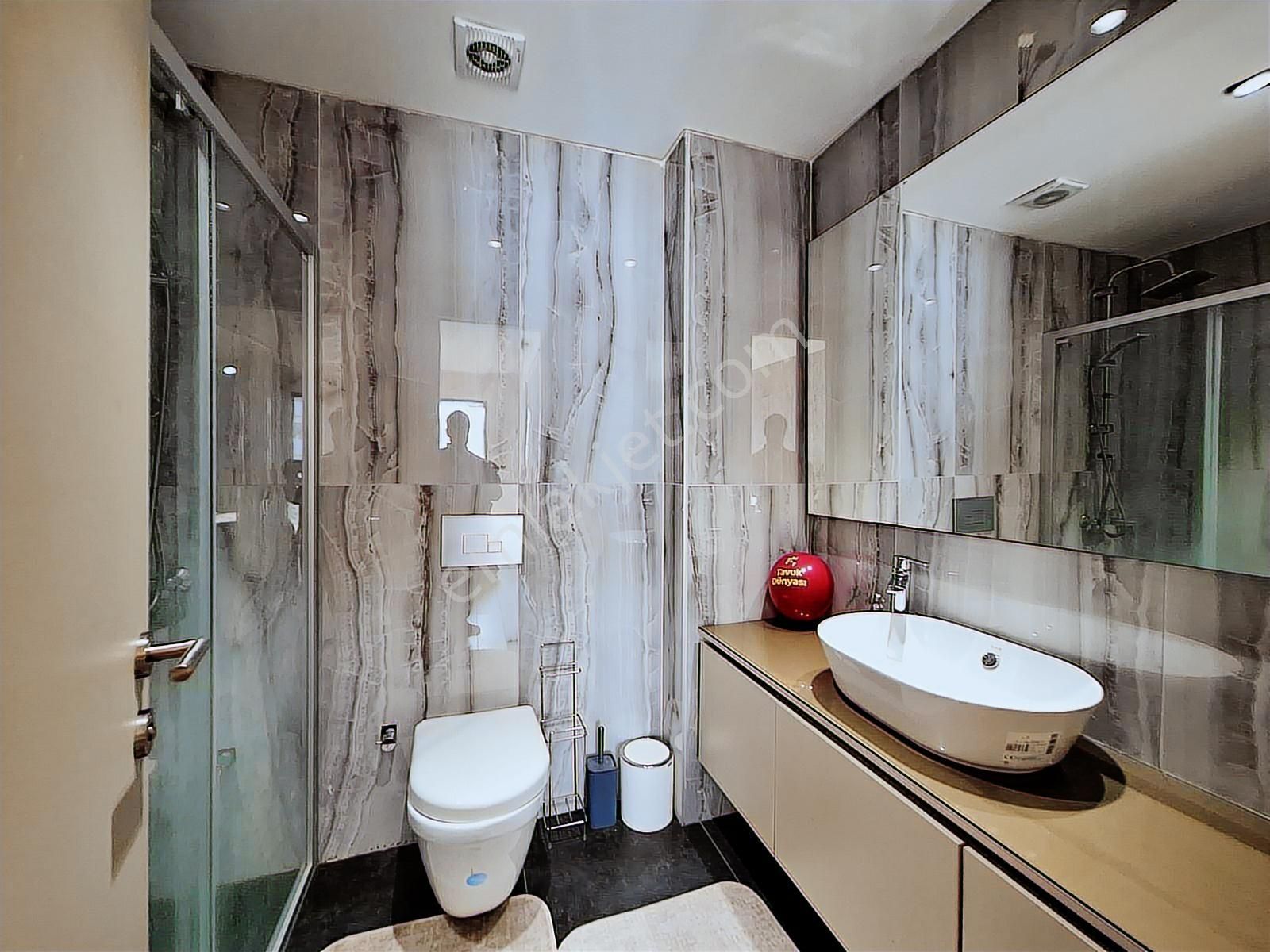 Beylikdüzü Demir Country'de Satılık Masrafsız Temiz 3+1 - Görsel 29