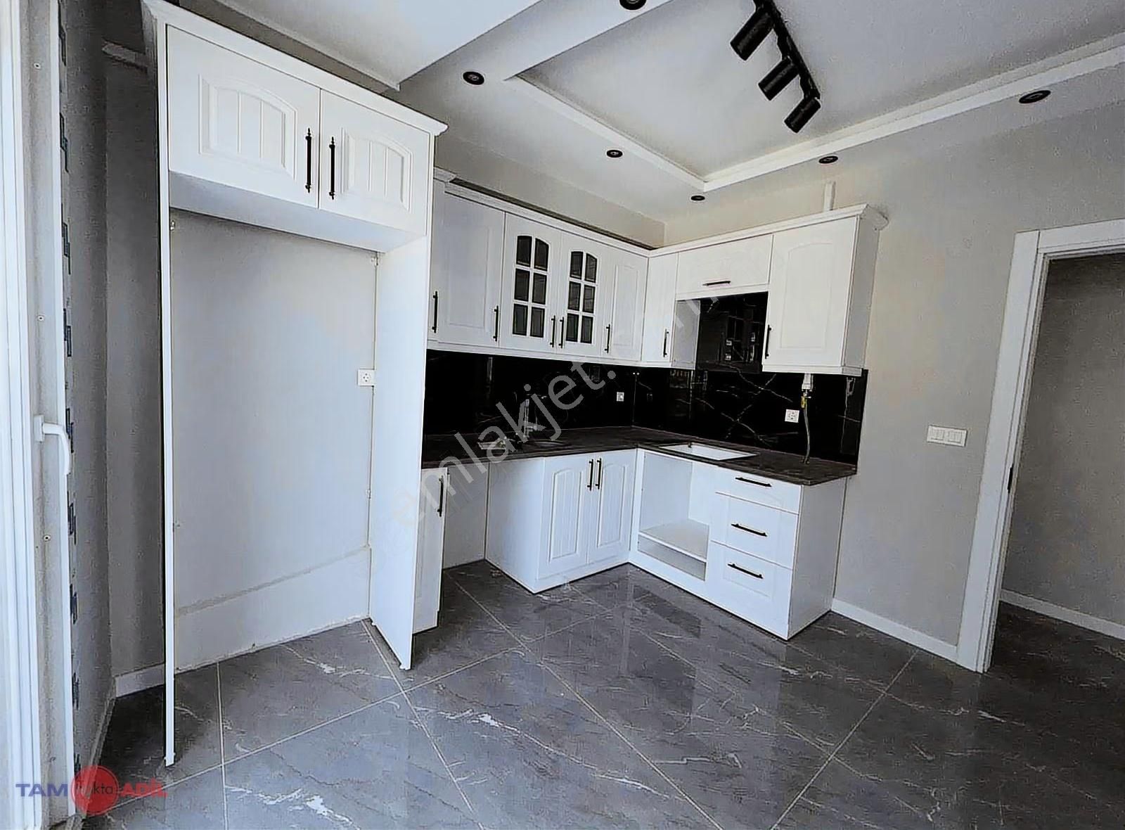 Yığma Tepe Mevkii Ana Cadde Üzeri Kiralık Daire - Görsel 6