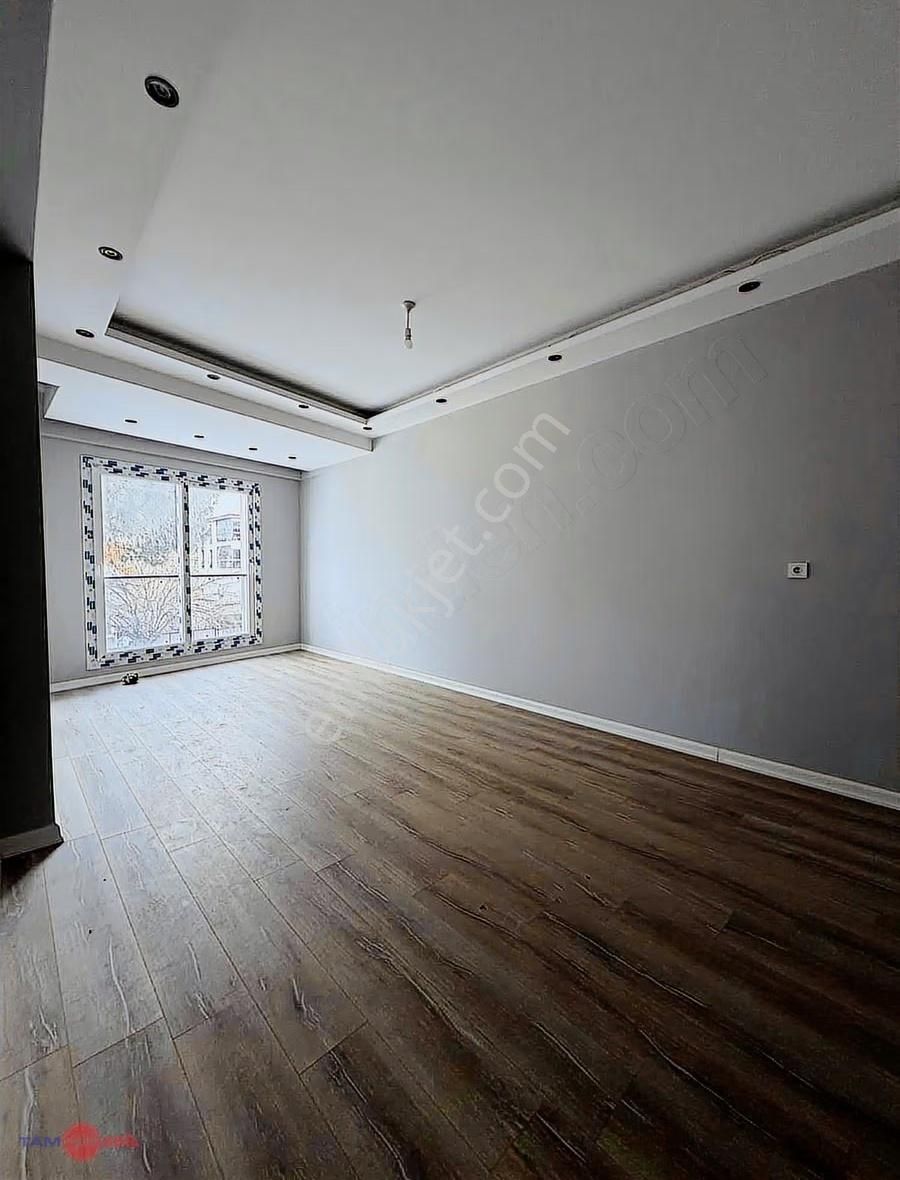 Yığma Tepe Mevkii Ana Cadde Üzeri Kiralık Daire