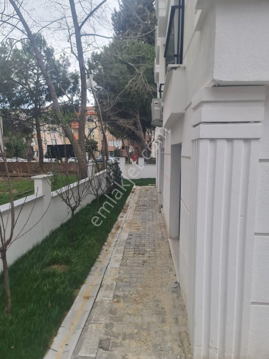 Merkez Fatih M Yeni Bina Bahçeli 3+1 Palmiye Meydanı Semt Pazarı - Görsel 5