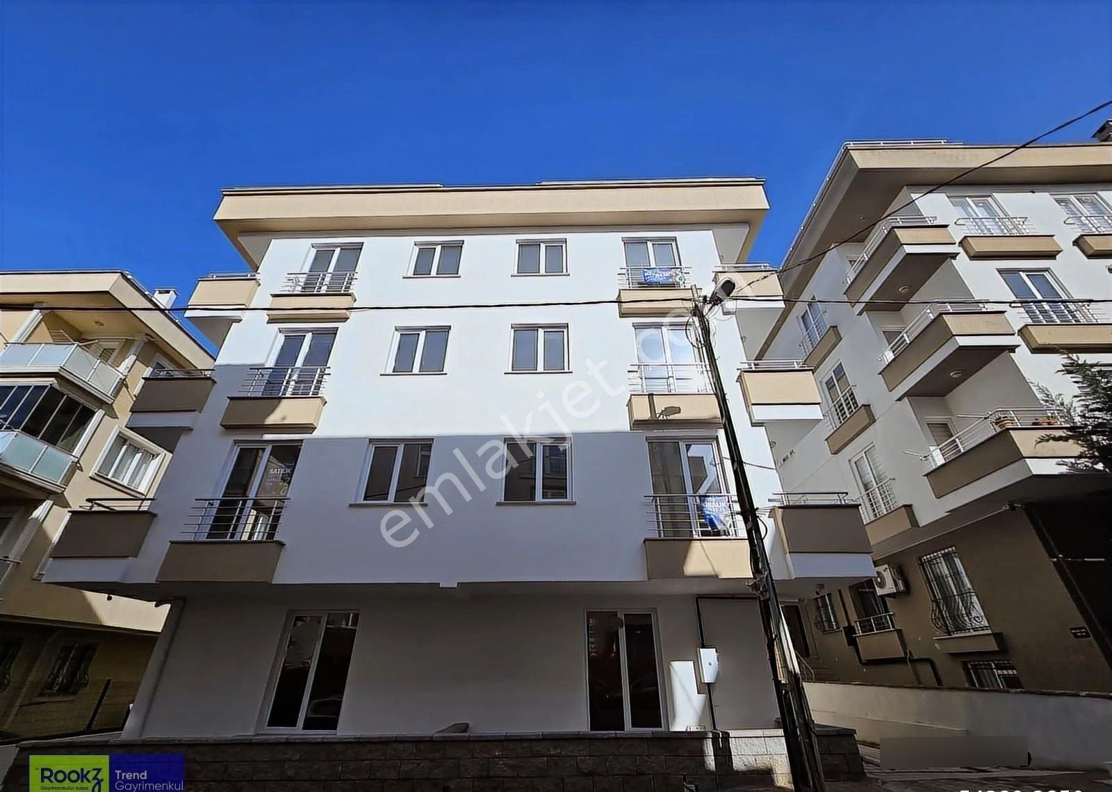 Sancaktepe Merkezi Konumda Metroya Yakın 4+2 Kiralık