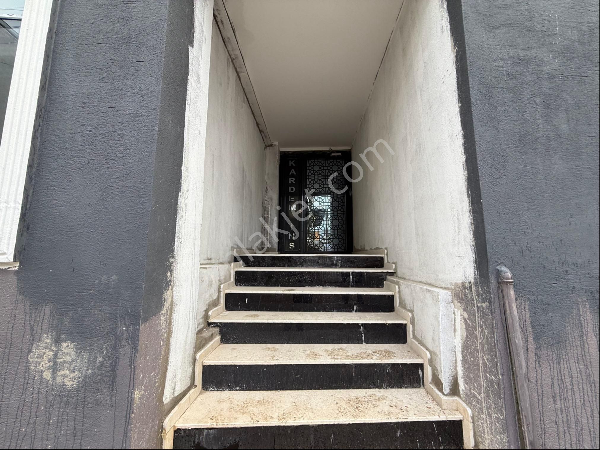 Buca İnönü Mh. 1+1 Yatırım Değeri Yüksek Fırsat Daire - Görsel 2