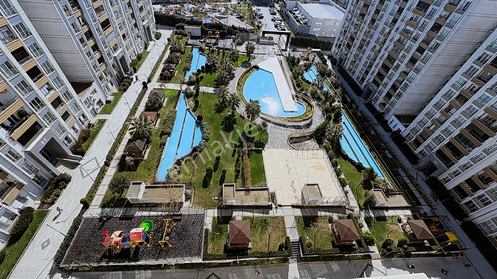 Beylikdüzü Kavaklı Huzurlu Marmara Sitesi'nde 2+1 Kiralık Daire - Görsel 15