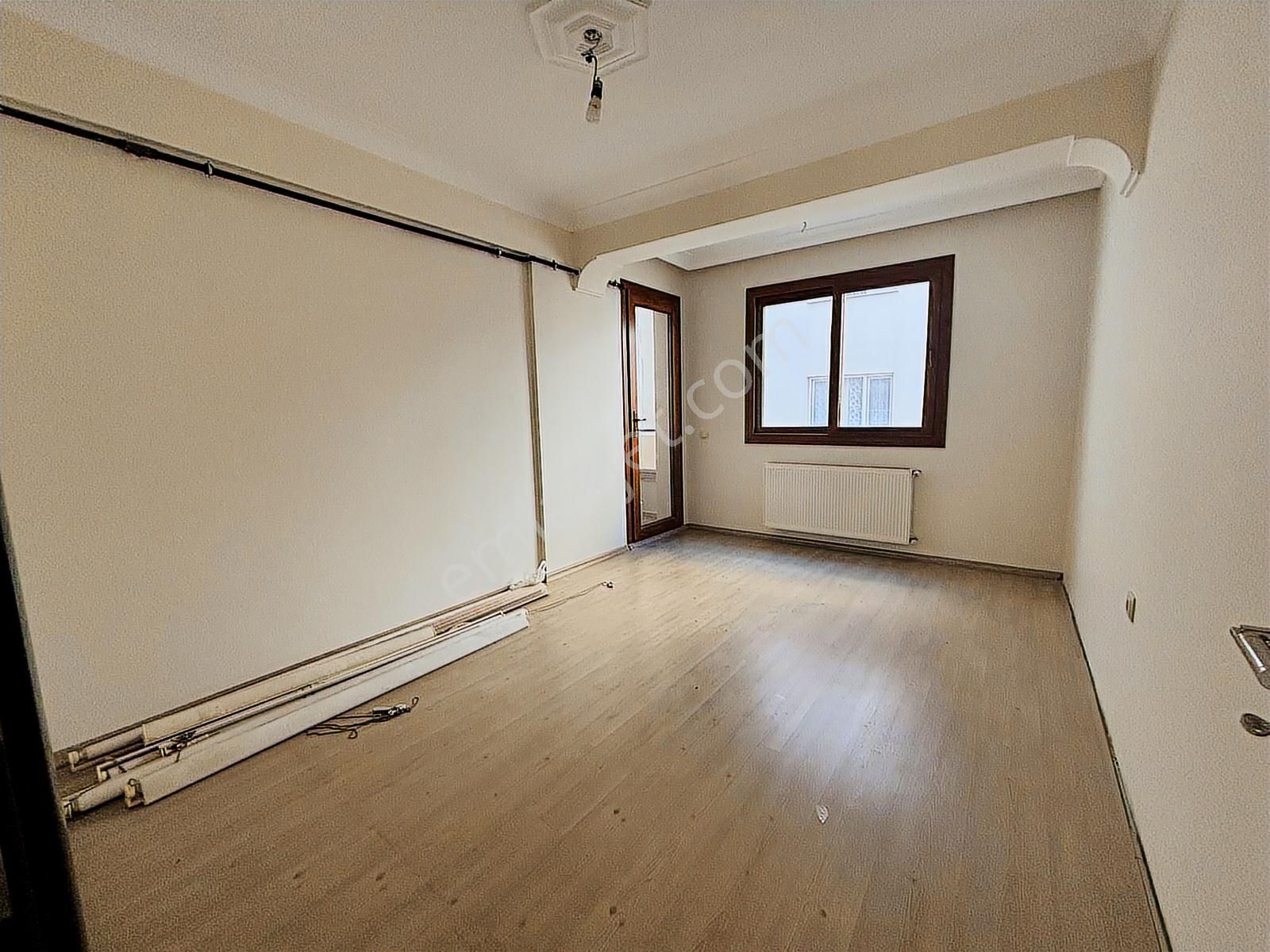 Karşıyaka Demirköprü'de Geniş 3+1 Satılık Daire - Görsel 8