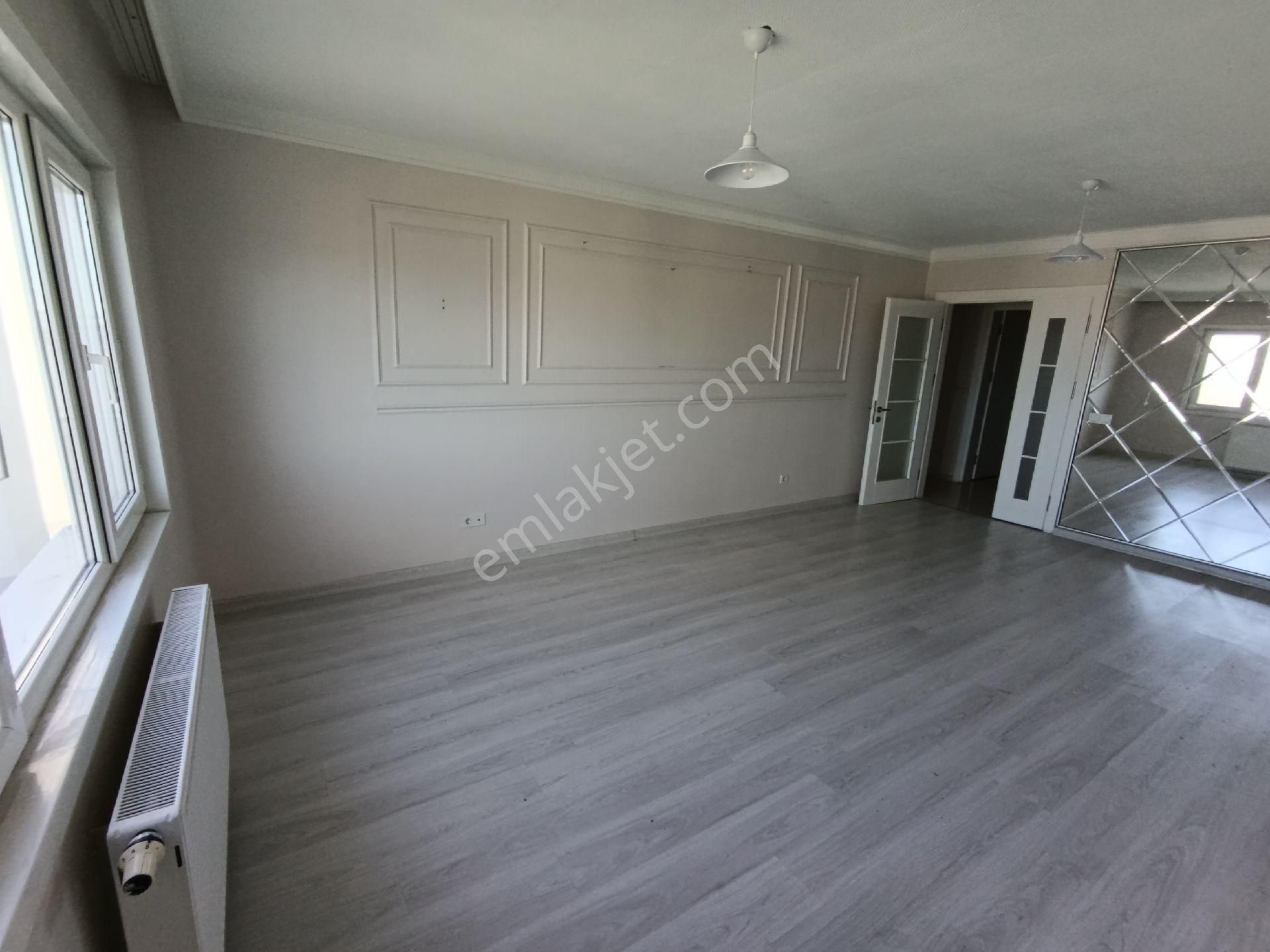 Kiralık Kiptaş 3+1.130 M2.4 Kat.kapalı Açık Otoparklı Güvenlik - Görsel 7