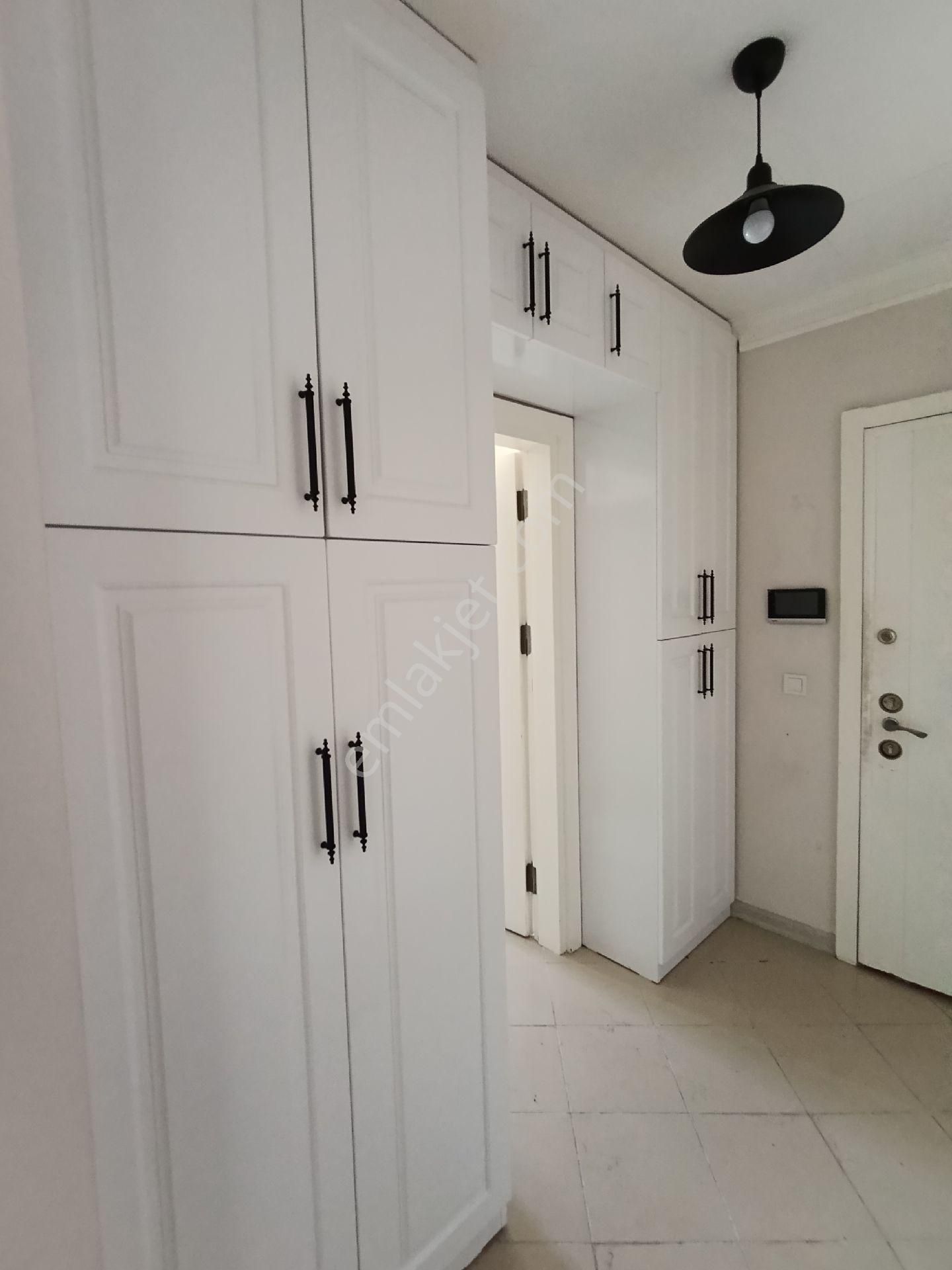 Kiralık Kiptaş 3+1.130 M2.4 Kat.kapalı Açık Otoparklı Güvenlik - Görsel 34
