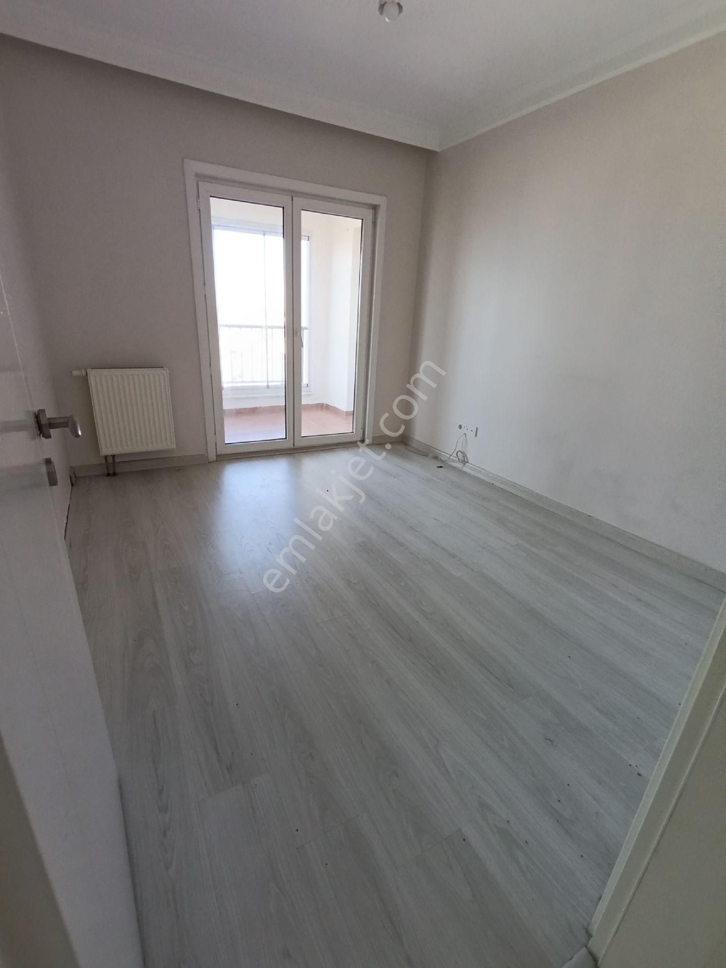 Kiralık Kiptaş 3+1.130 M2.4 Kat.kapalı Açık Otoparklı Güvenlik - Görsel 14