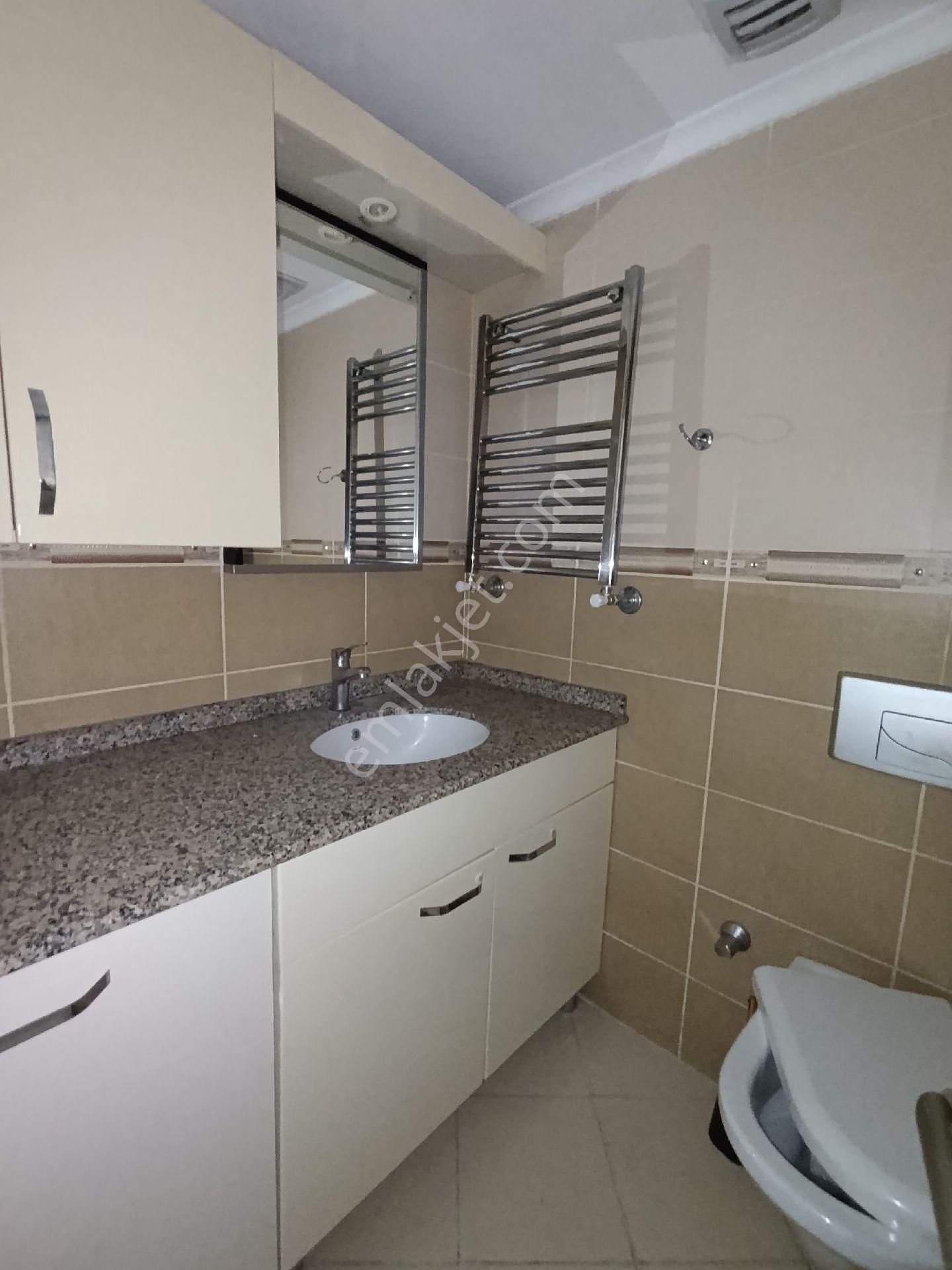 Kiralık Kiptaş 3+1.130 M2.4 Kat.kapalı Açık Otoparklı Güvenlik - Görsel 26
