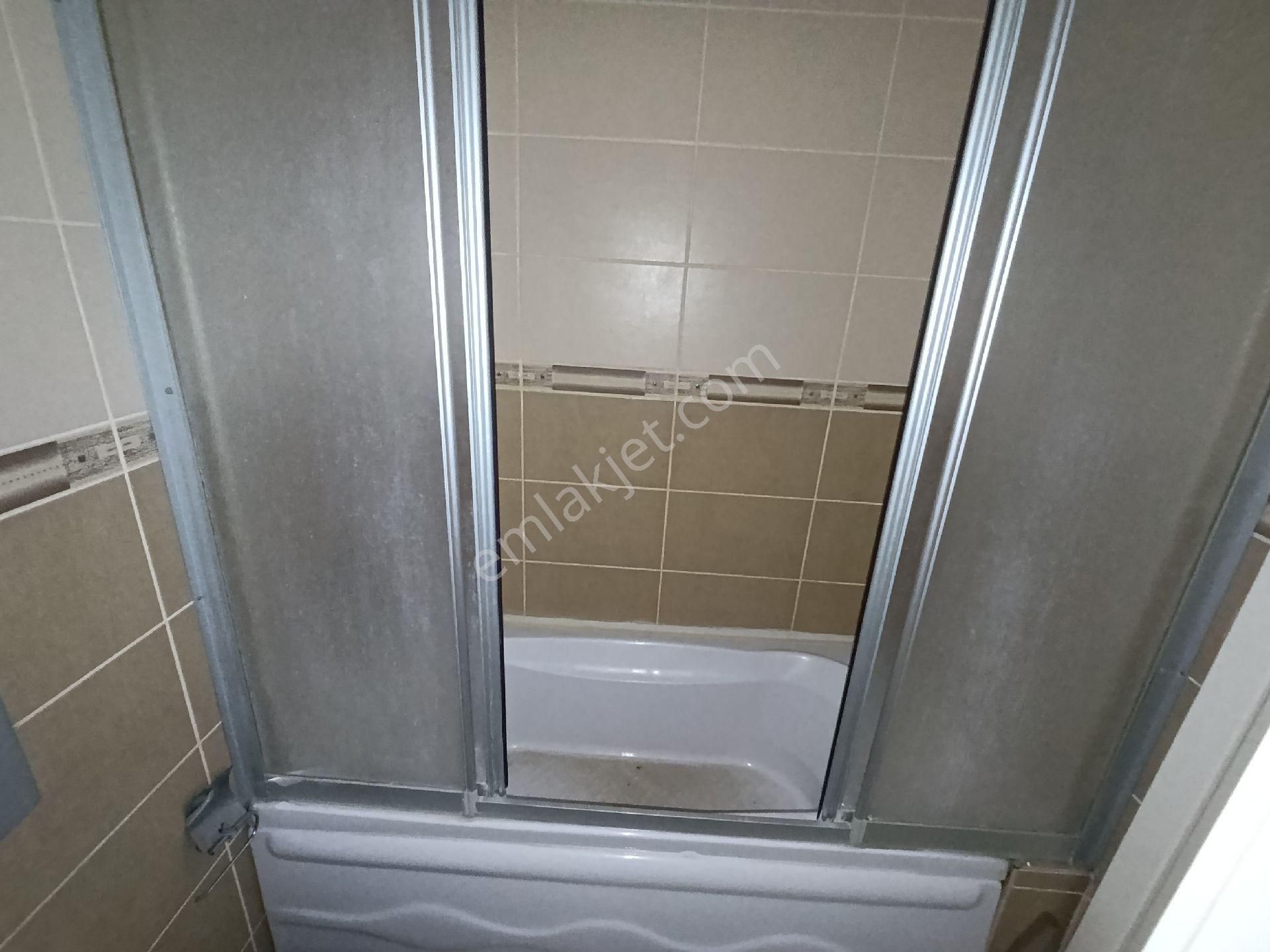 Kiralık Kiptaş 3+1.130 M2.4 Kat.kapalı Açık Otoparklı Güvenlik - Görsel 27