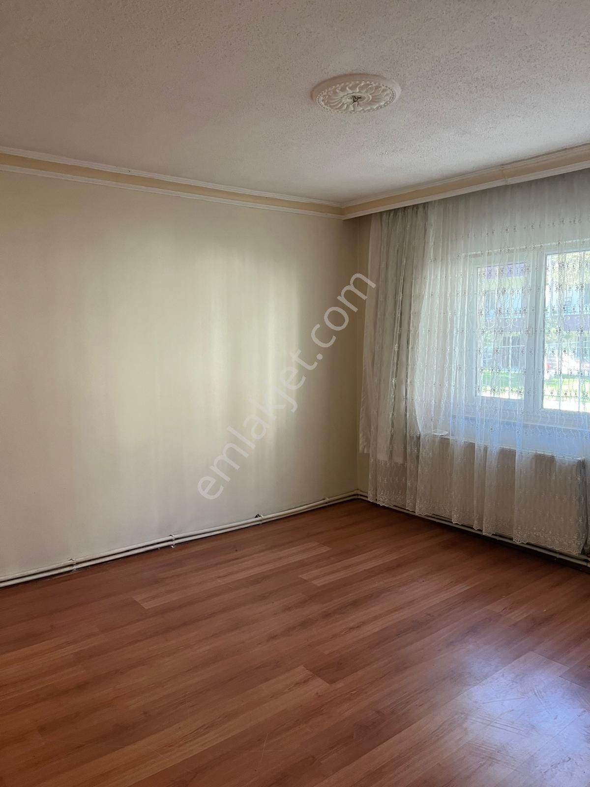 Selçuklu Mahallesinde Site İçi Yüksek Giriş Kiralık 3+1 Daire - Görsel 21