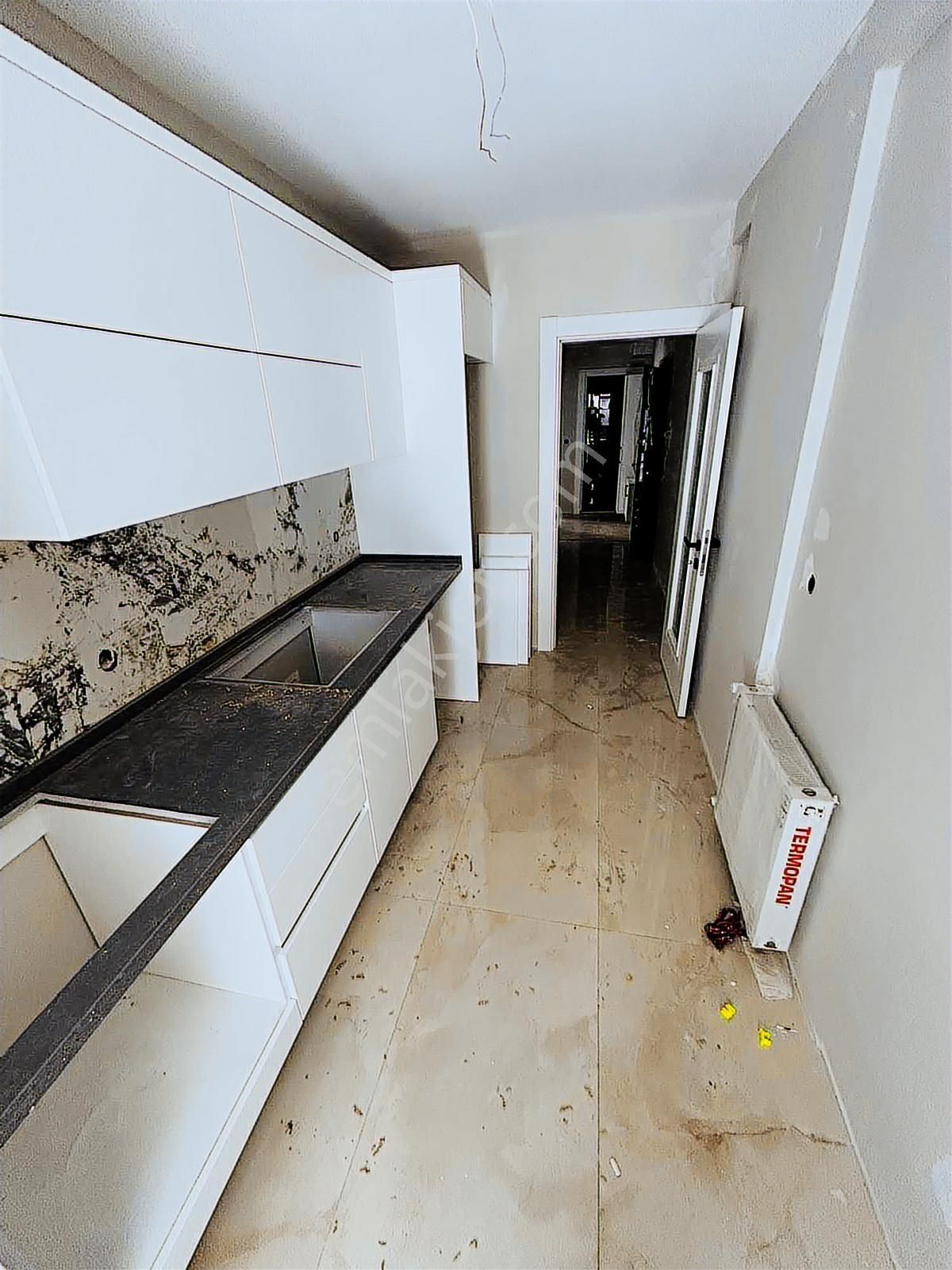 Okul Bölgesinde Ara Kat Yeni Bina Fırsat Daire - Görsel 8