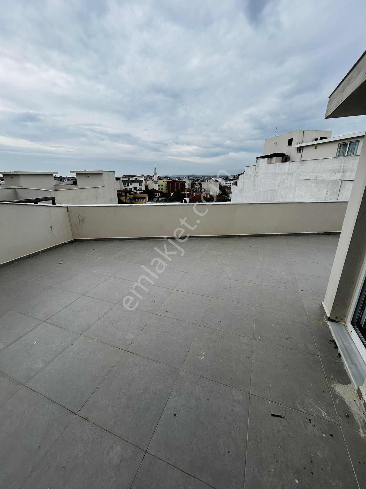 Şehir Merkezinde Kaçmaz Fırsat Sıfır 3+1 Dubleks Daire - Görsel 3