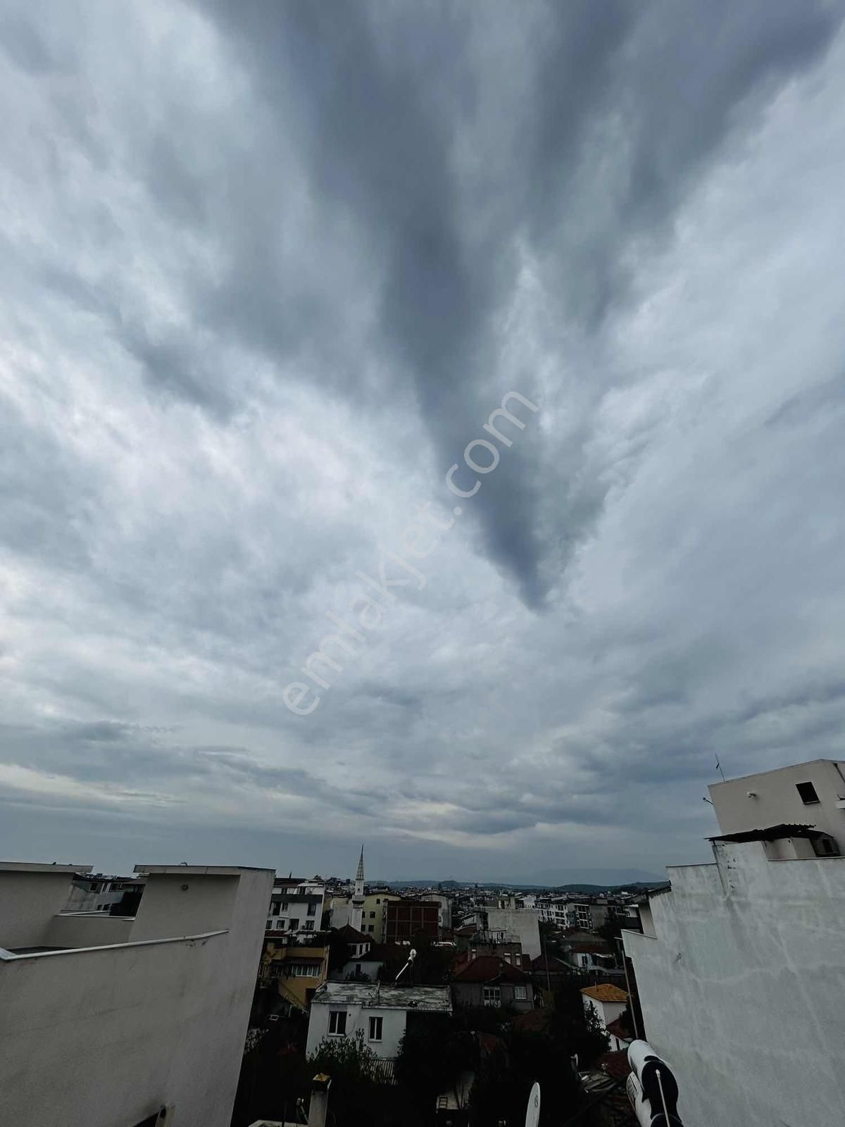 Şehir Merkezinde Kaçmaz Fırsat Sıfır 3+1 Dubleks Daire - Görsel 10